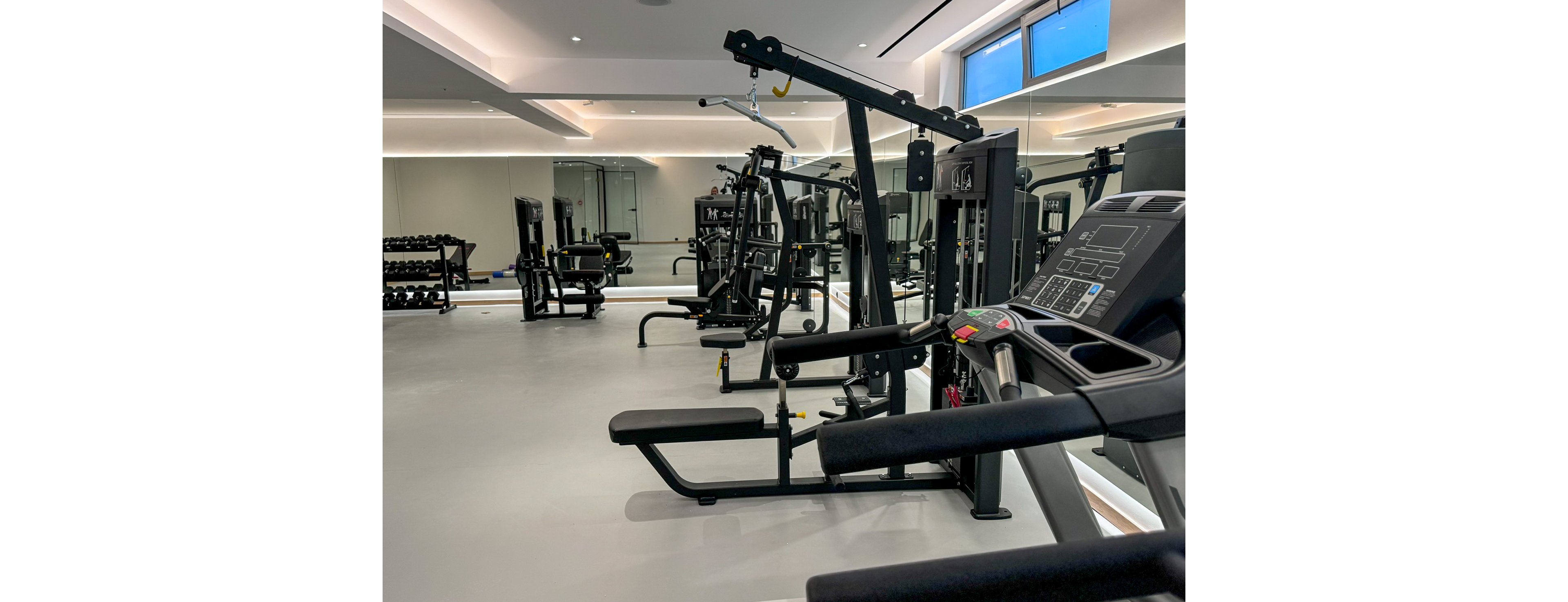 Angela Downtown Hotel