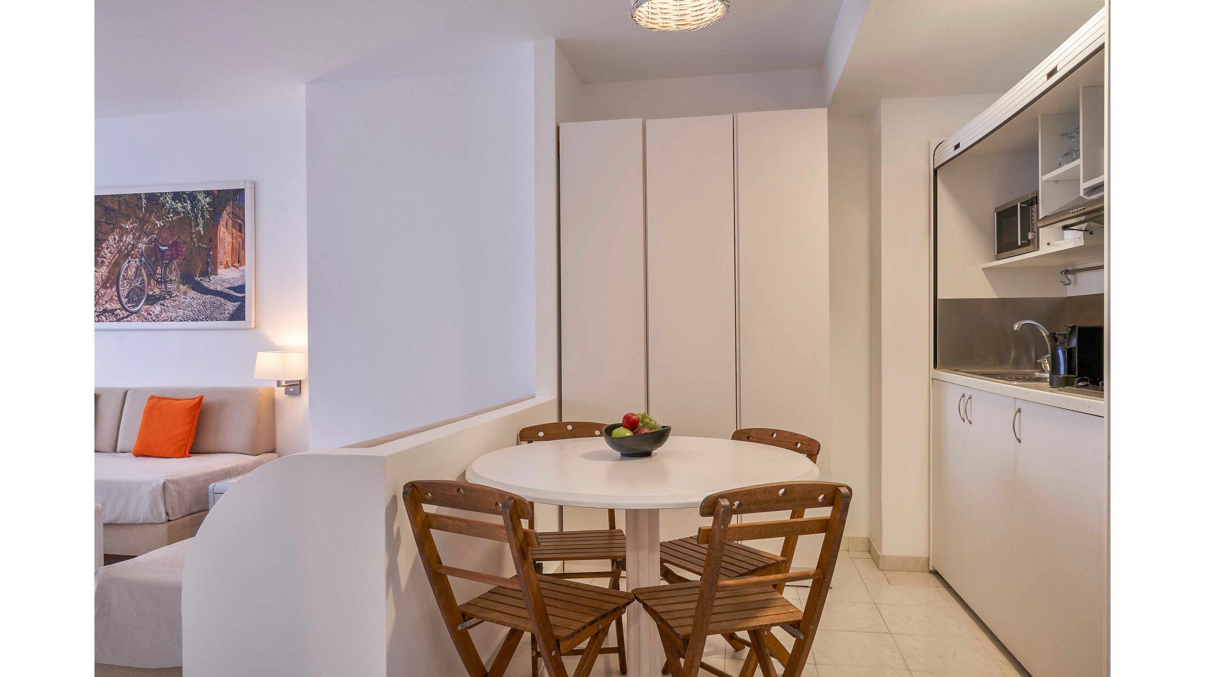 Epsilon Hotel Apartments