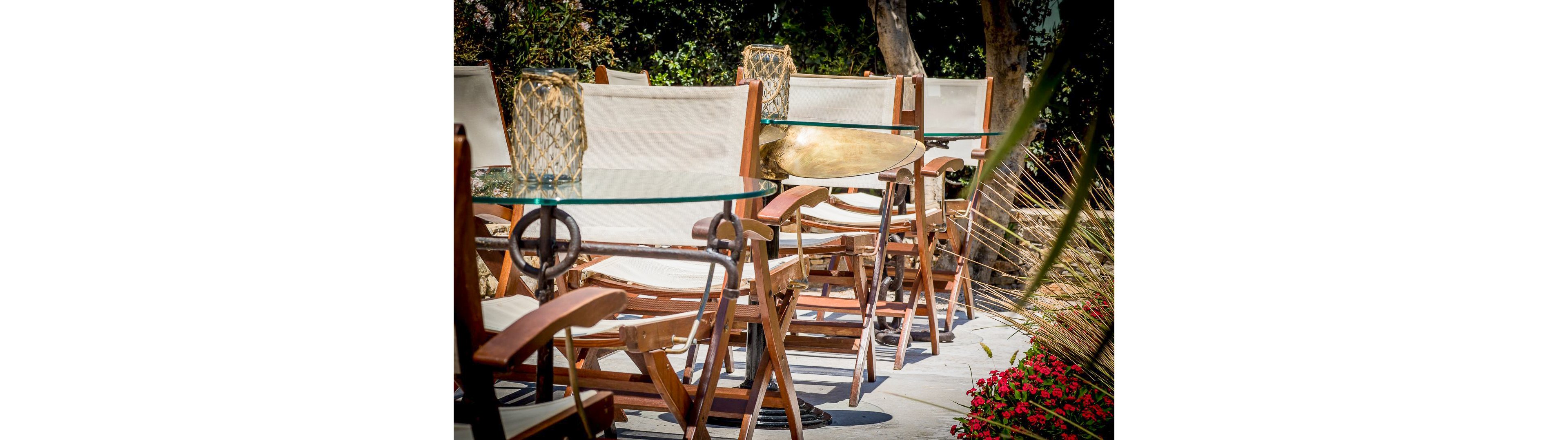 Niriides Hotel & Apartments