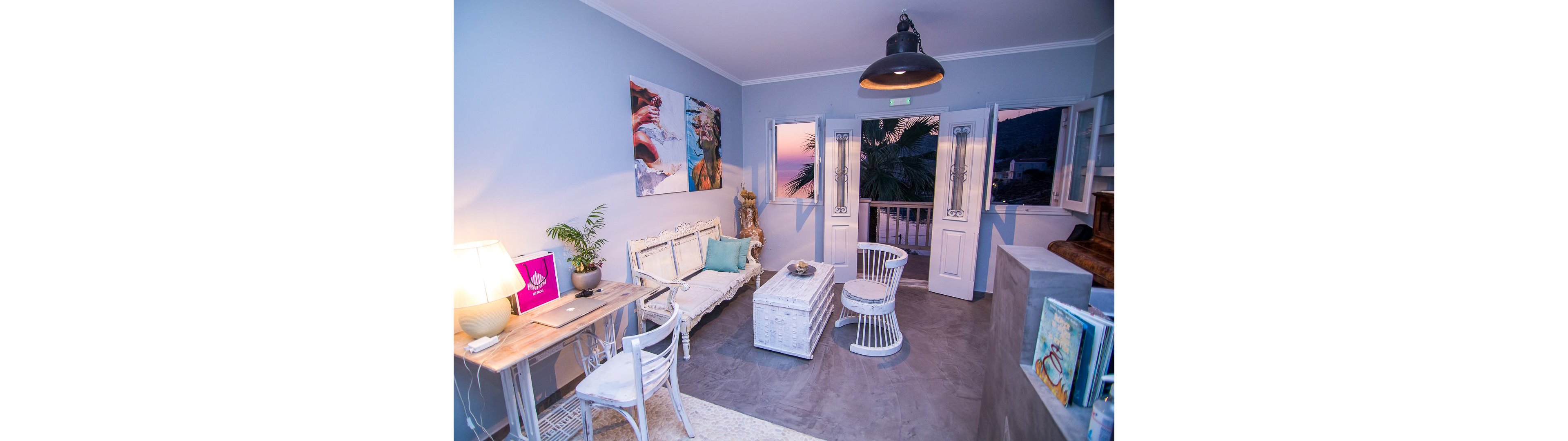 Niriides Hotel & Apartments