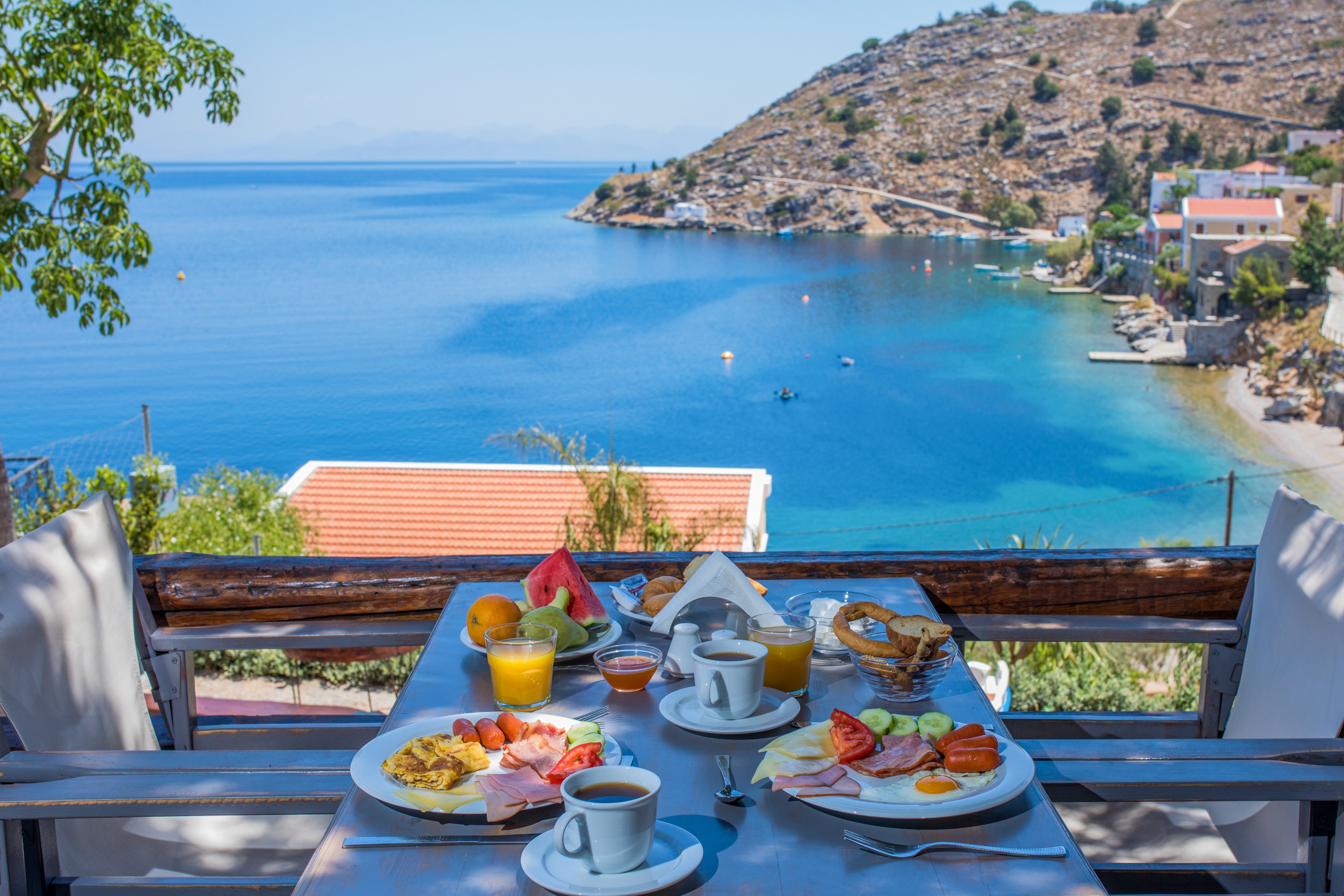 Niriides Hotel & Apartments