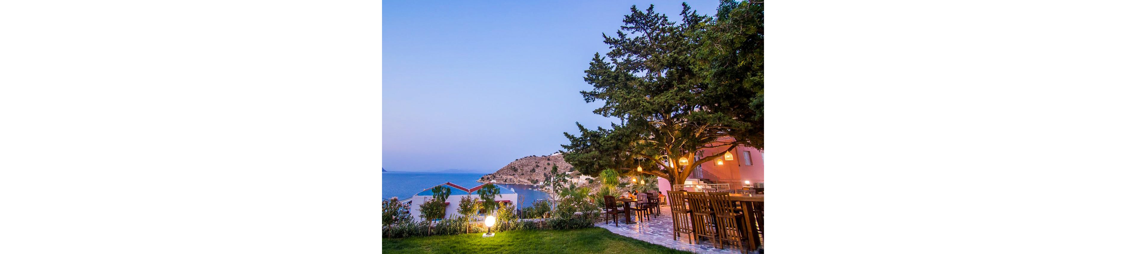 Niriides Hotel & Apartments