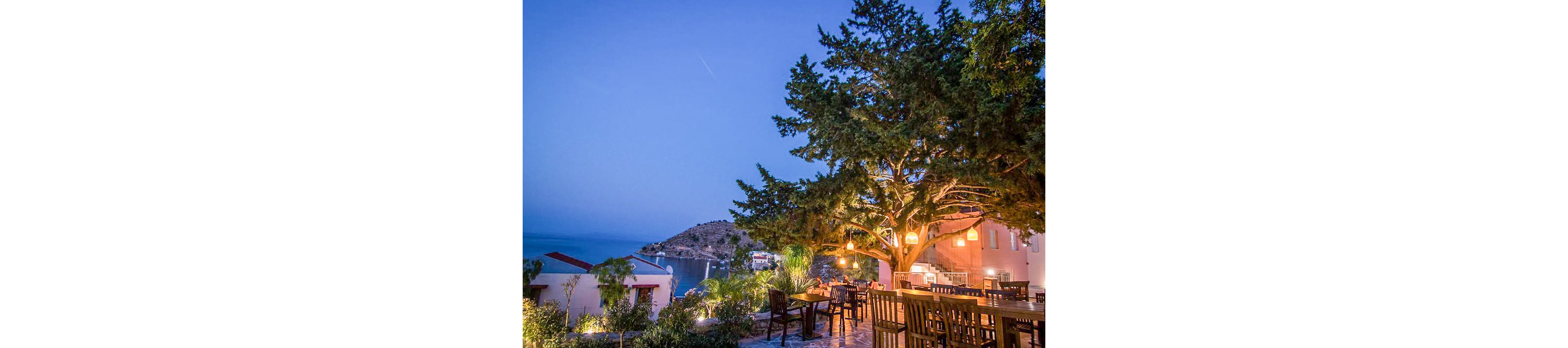 Niriides Hotel & Apartments