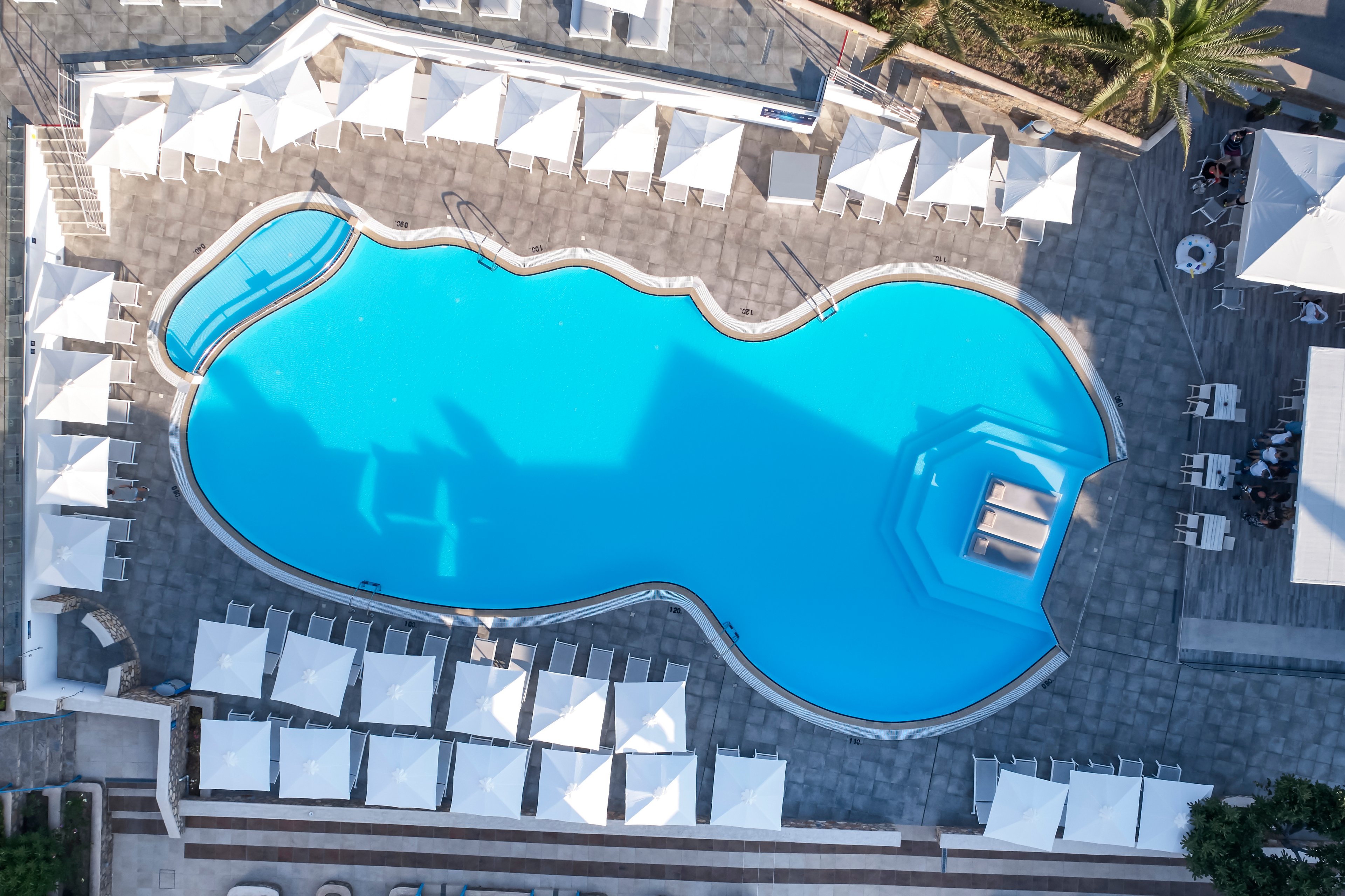 Pefki Islands Resort