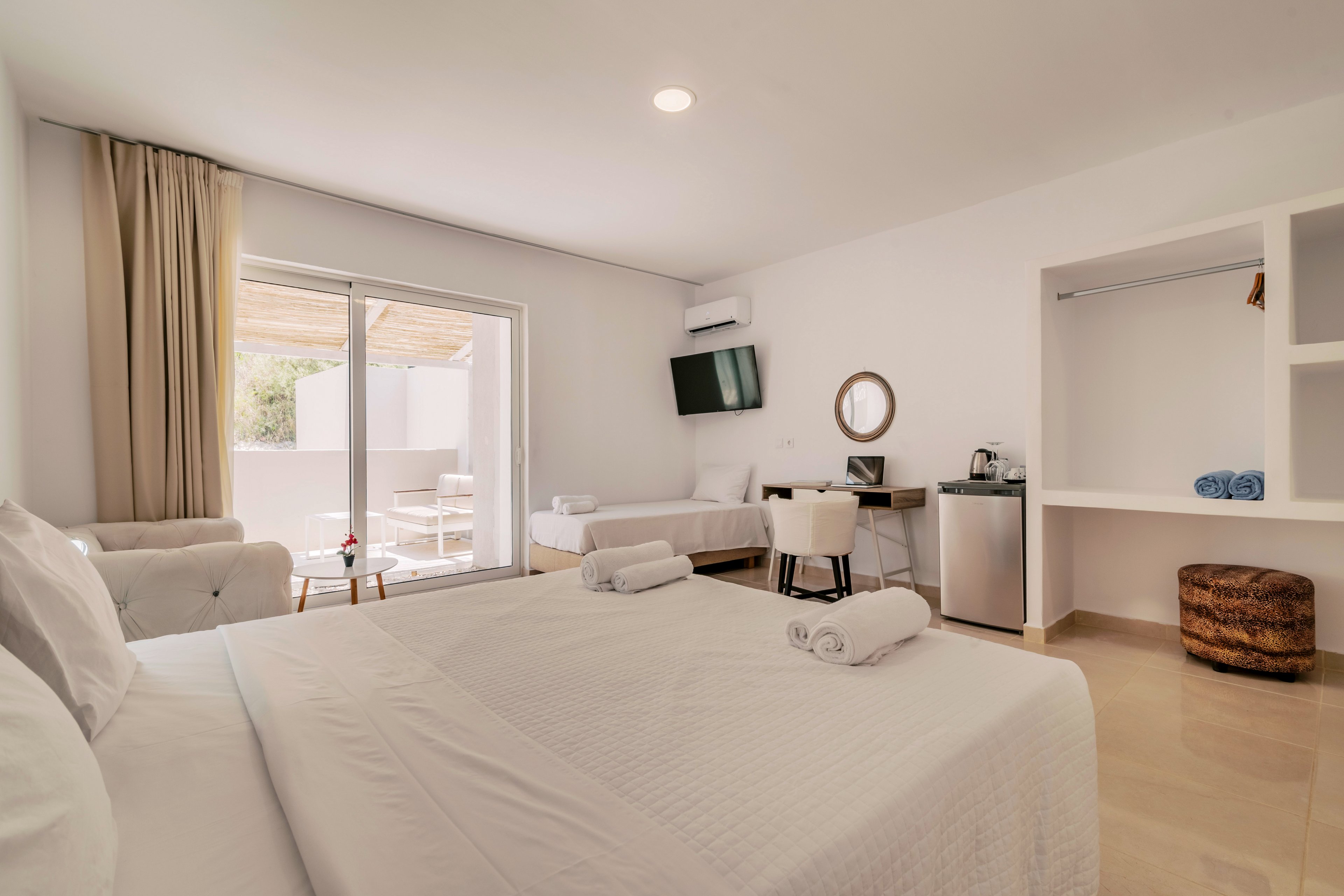 Bamboo Suites Boutique Hotel