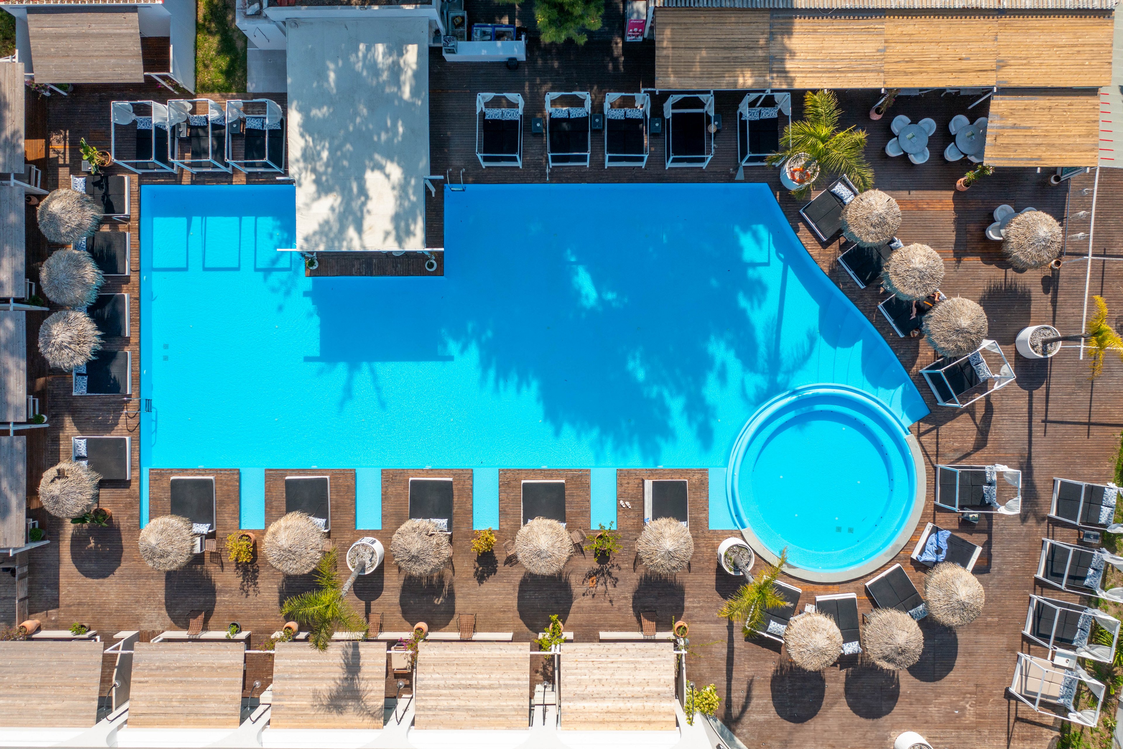 Bamboo Suites Boutique Hotel