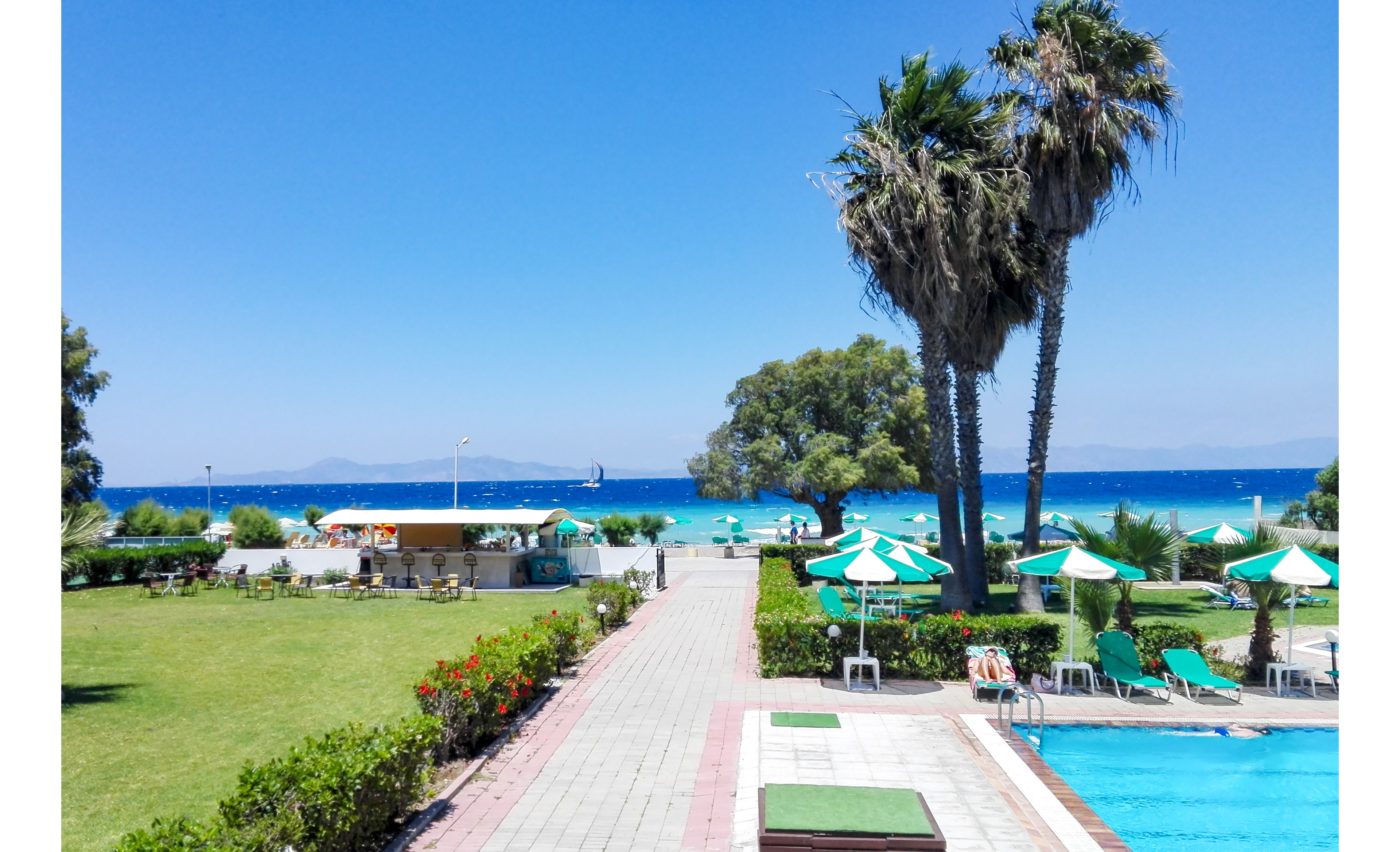 Pylea Beach Hotel