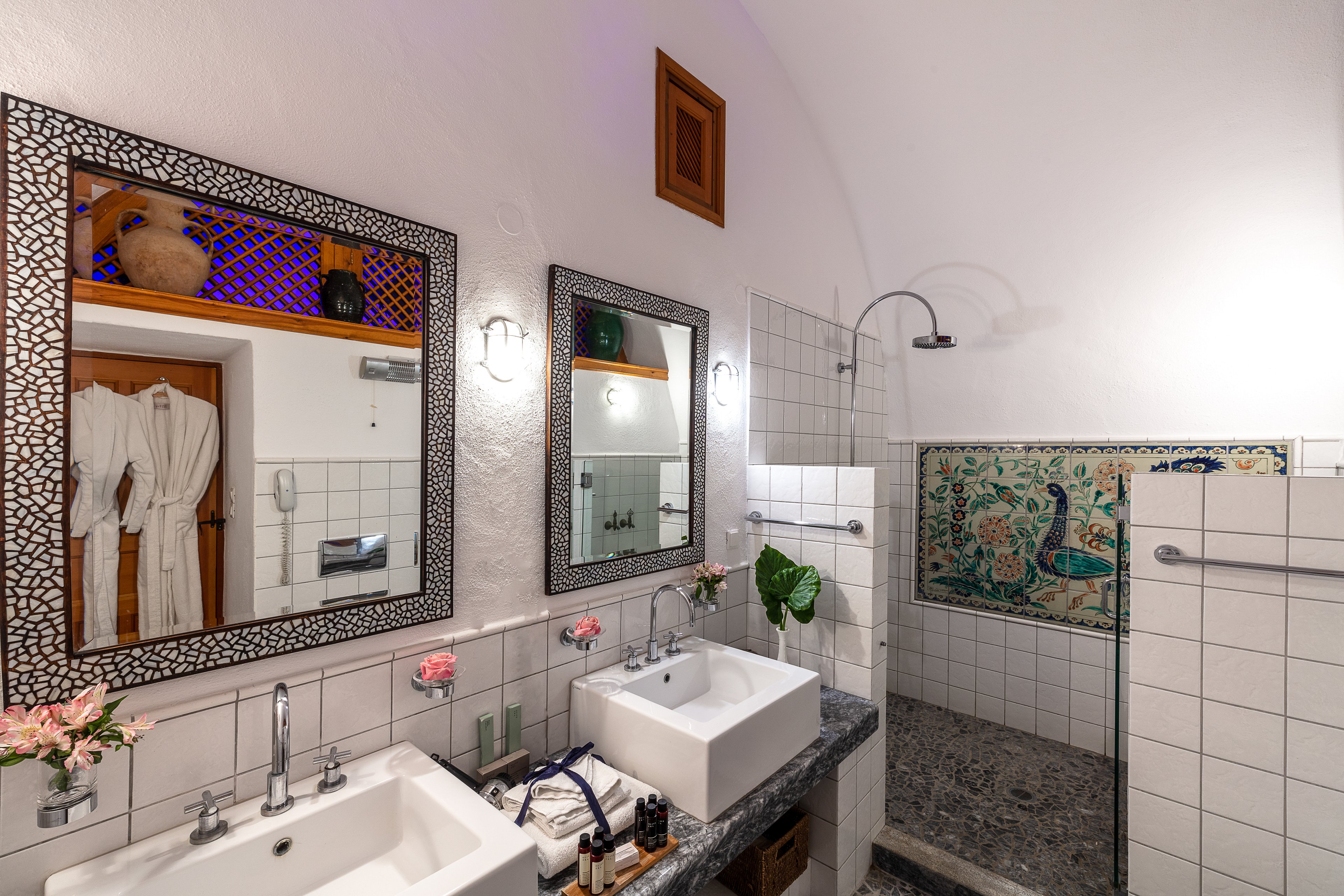Melenos Art Boutique Hotel