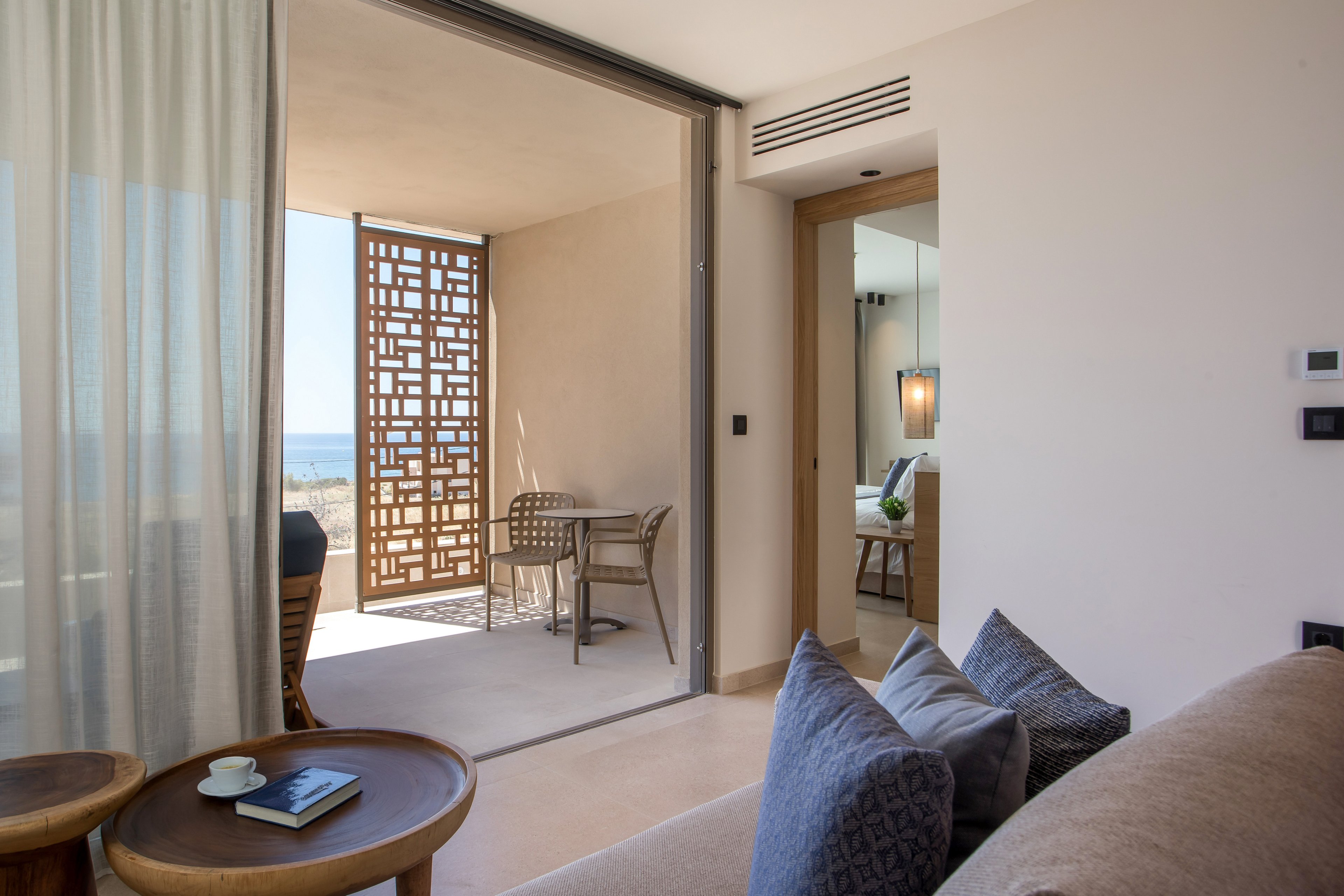 Este Elegant Suites & Villas