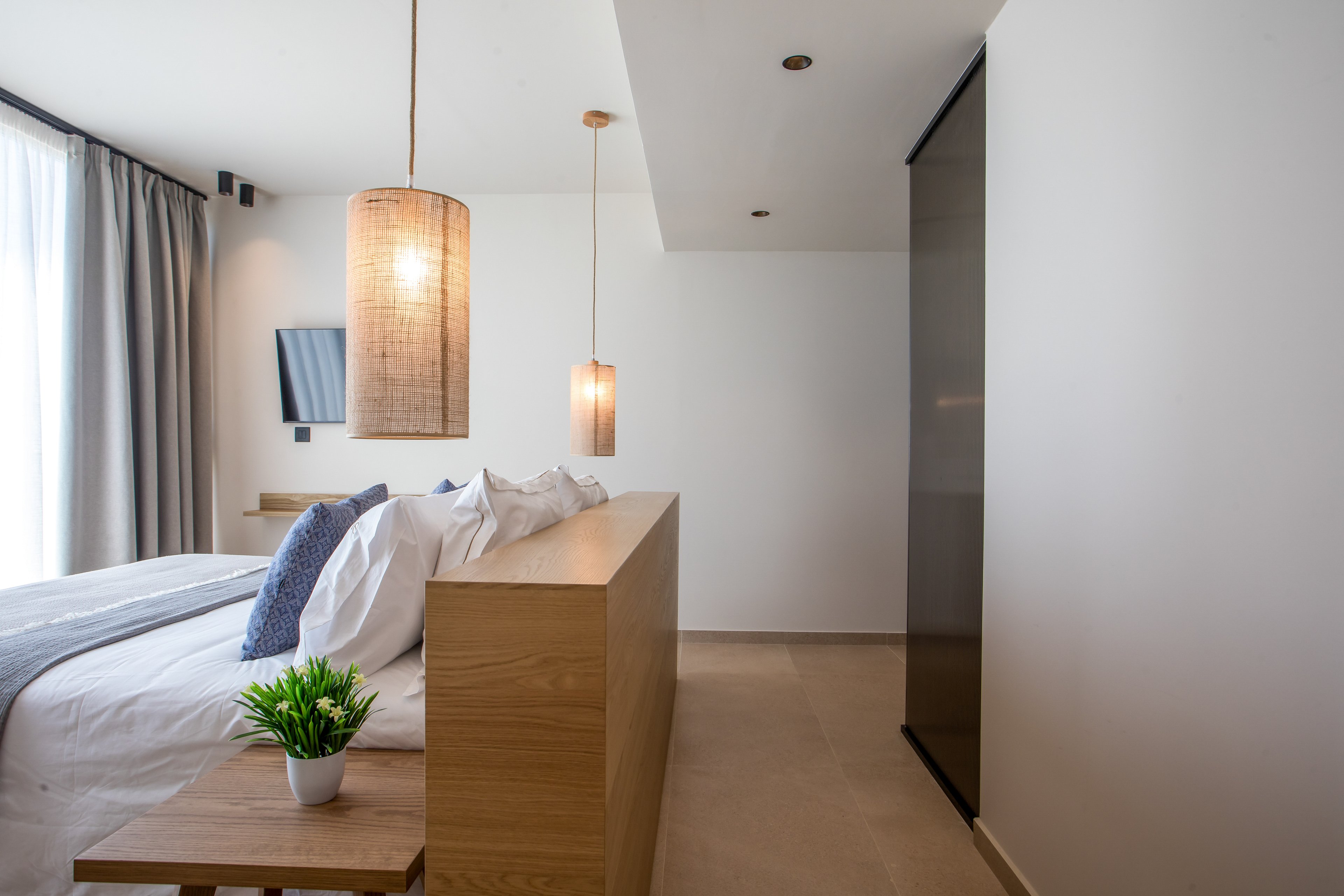 Este Elegant Suites & Villas