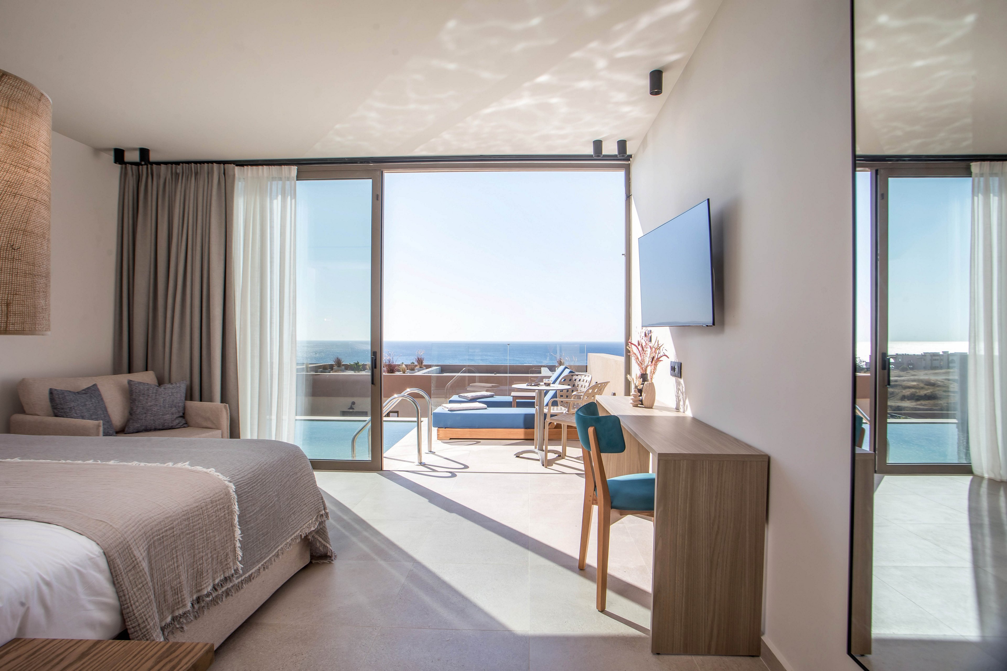 Este Elegant Suites & Villas