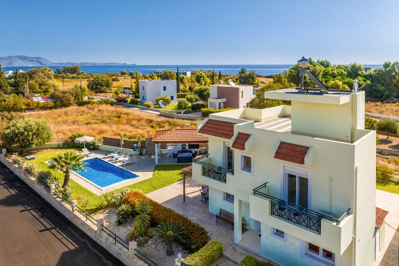 Amphitrite Villa - Agni