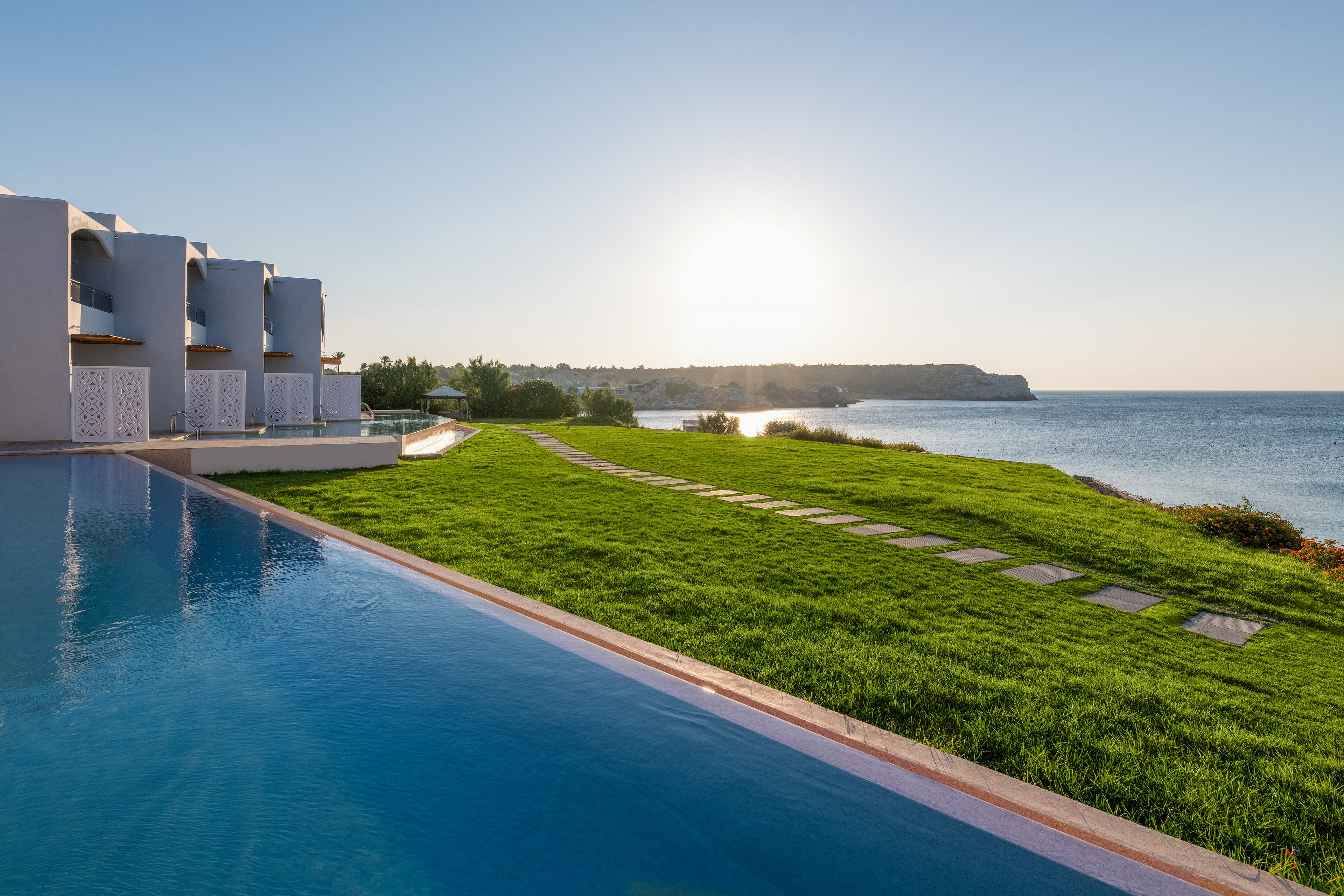 Paralos Rodos Lifestyle