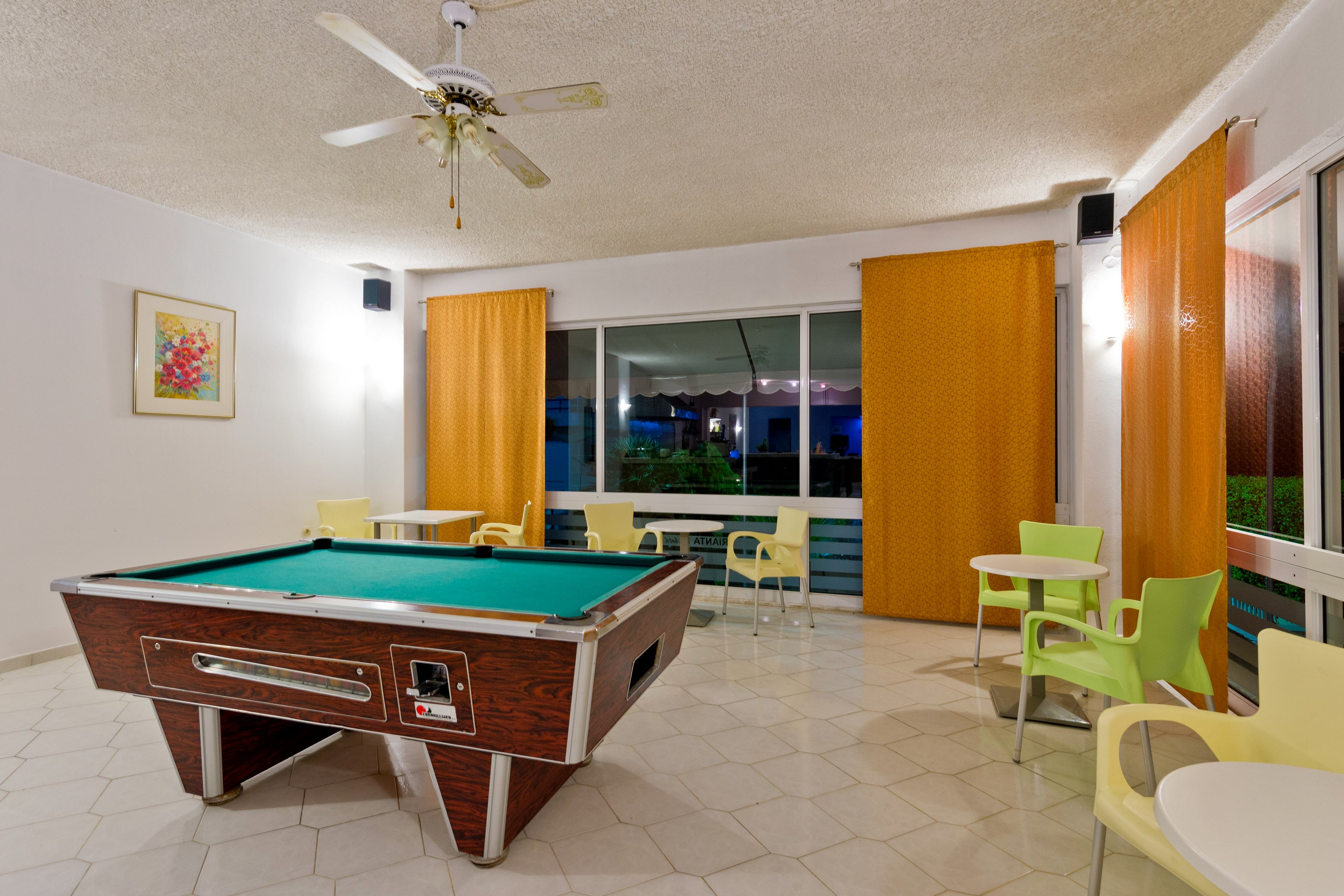 Trianta Hotel Apartments