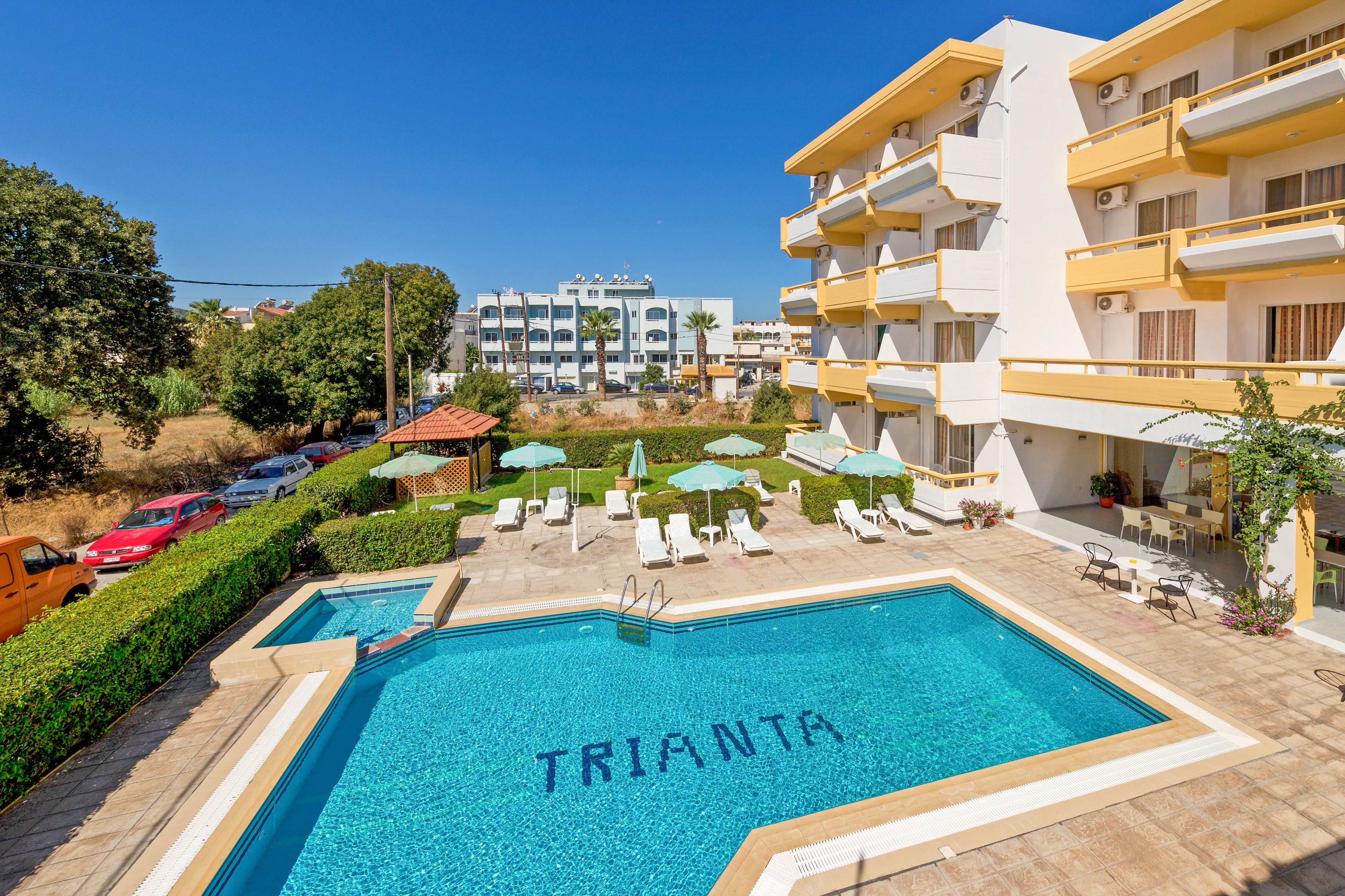 Trianta Hotel Apartments