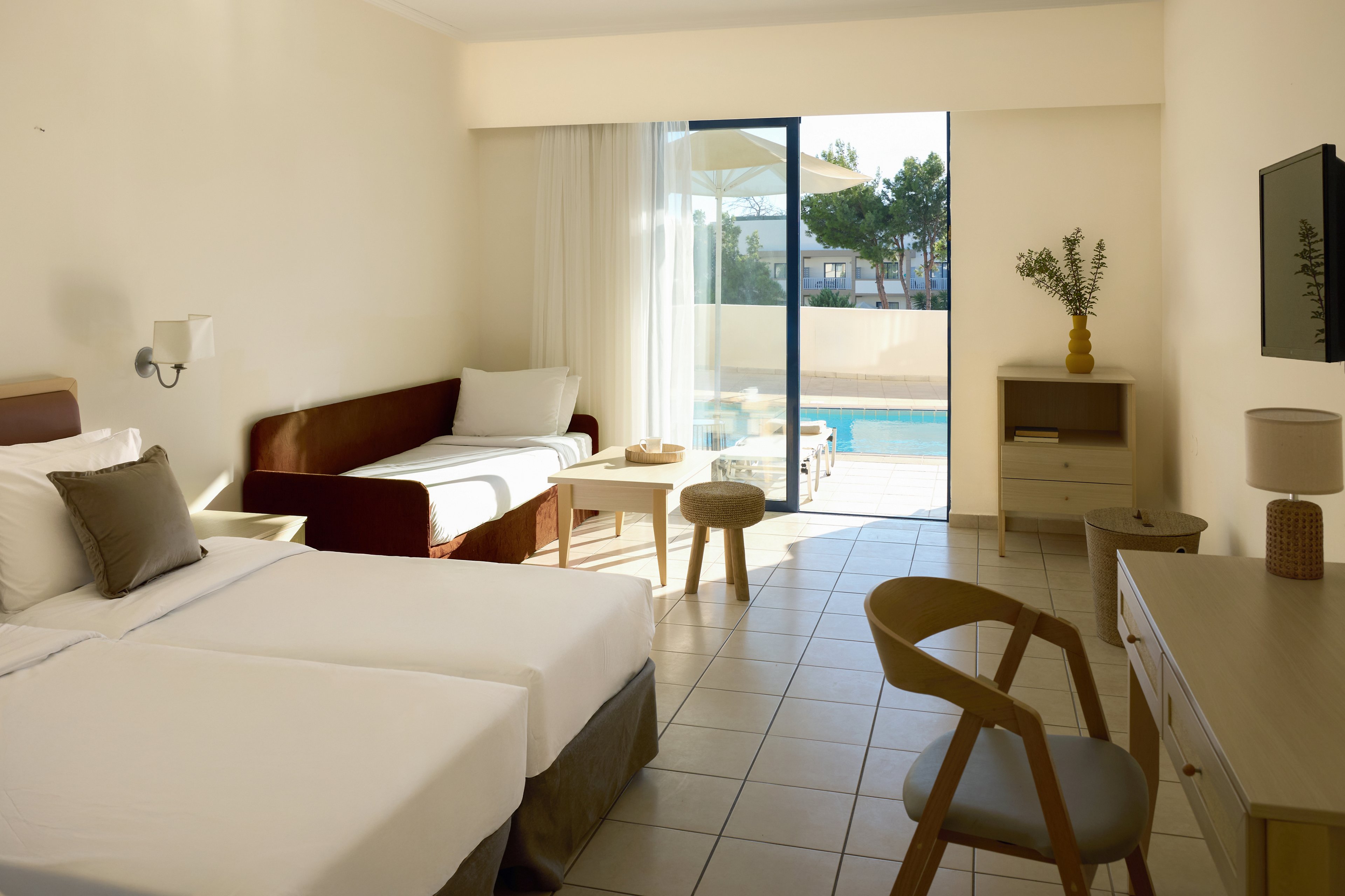 Kiotari Miraluna Beach Resort