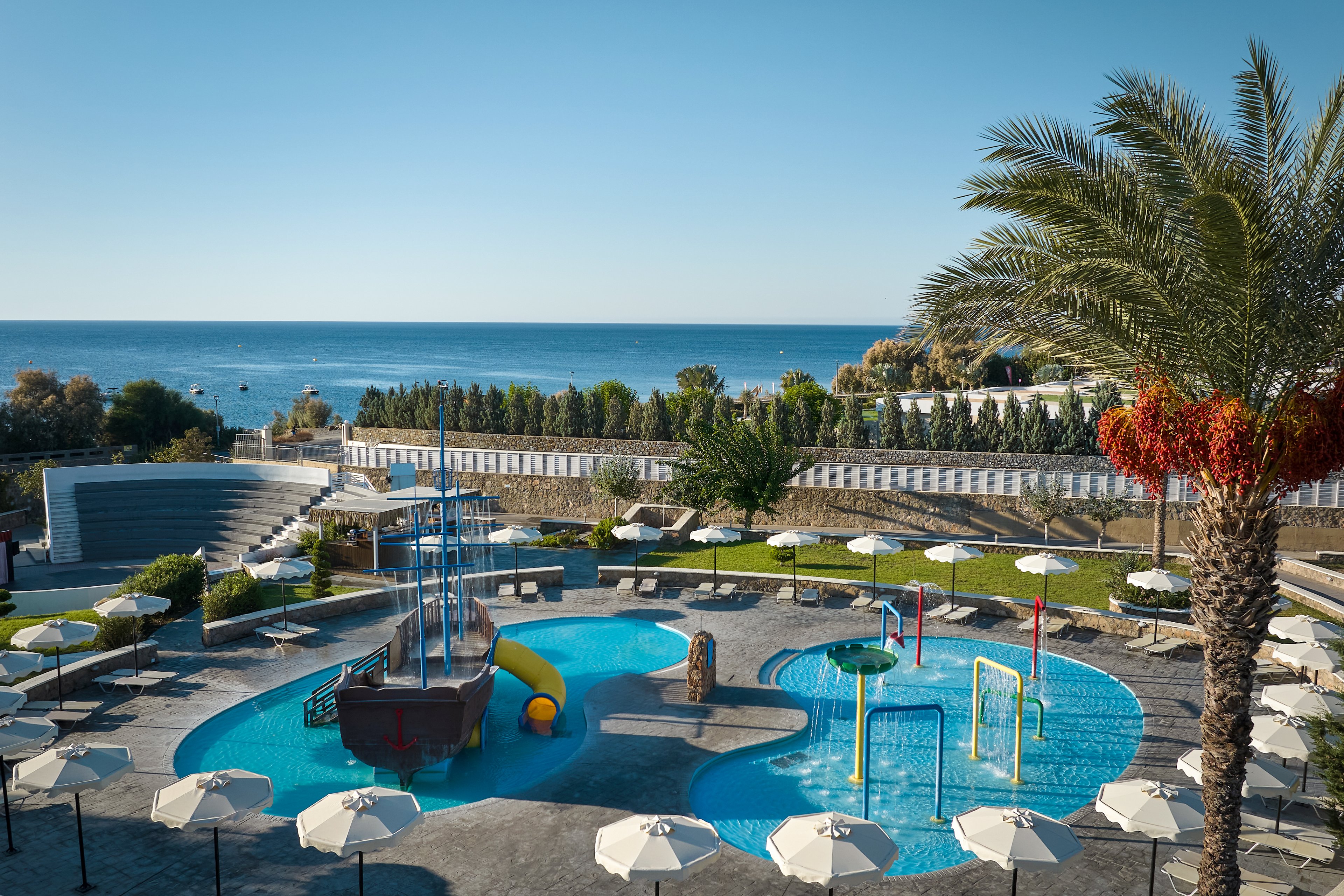 Kiotari Miraluna Beach Resort