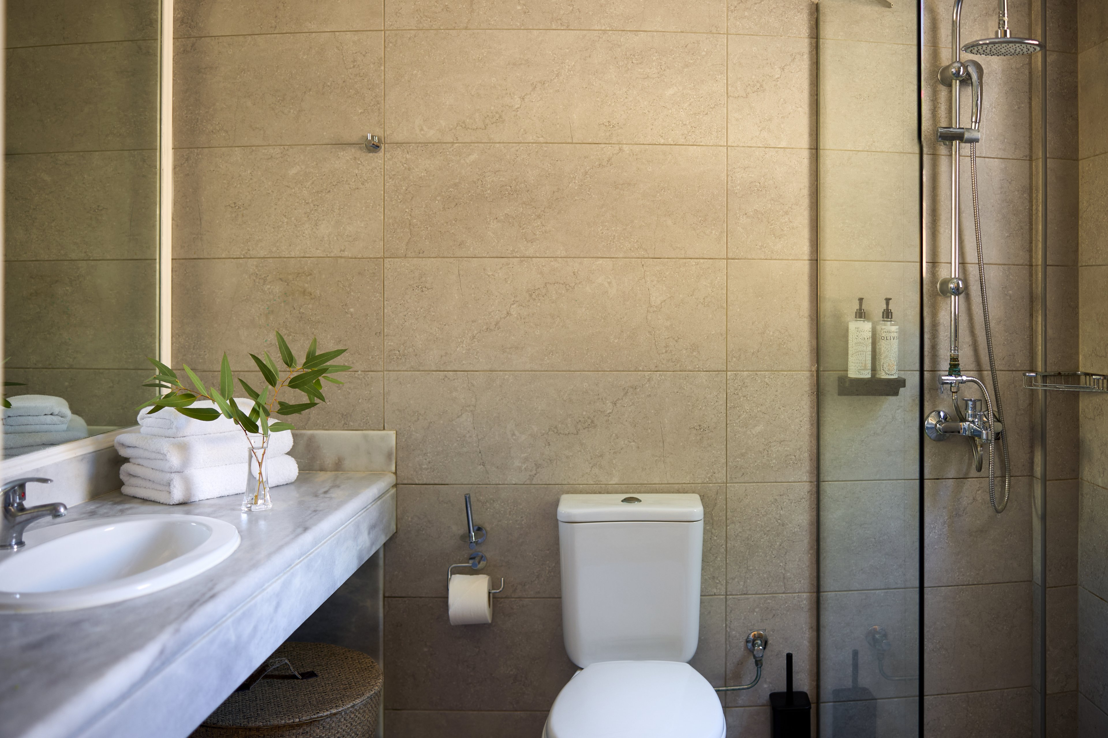 Kiotari Miraluna Beach Resort