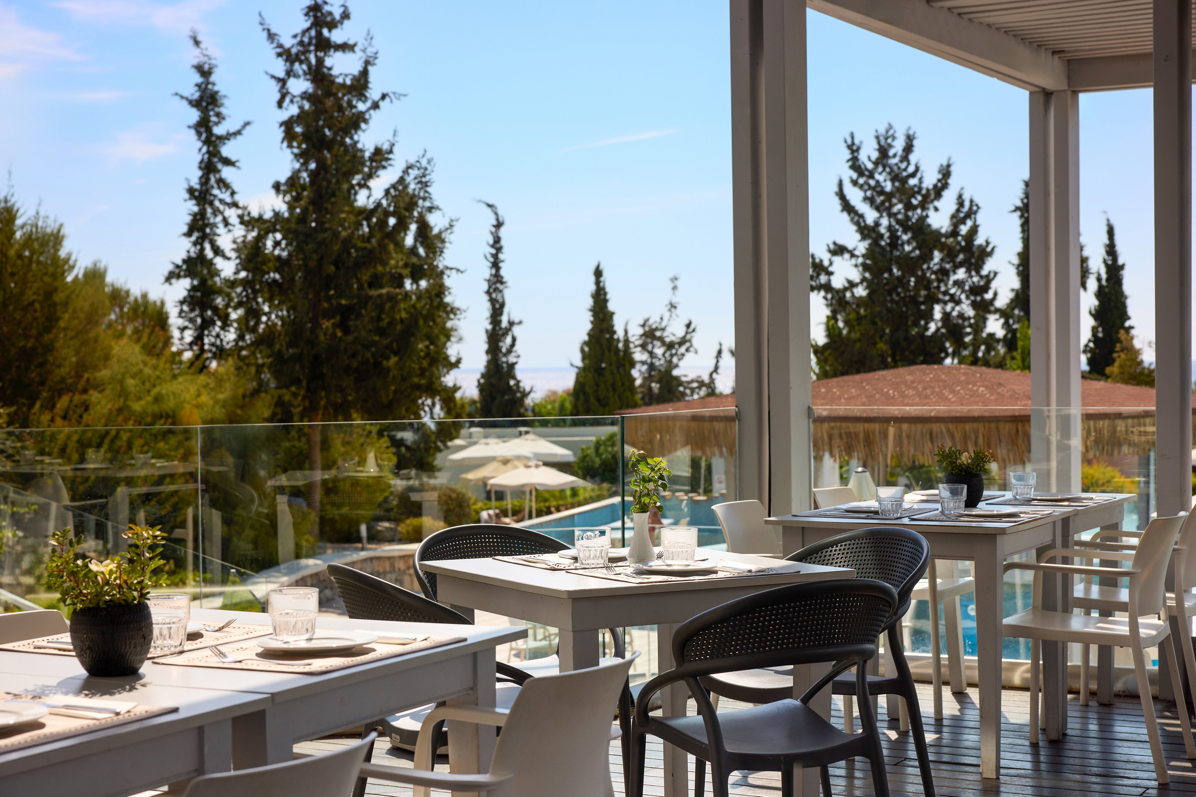 Kiotari Miraluna Beach Resort