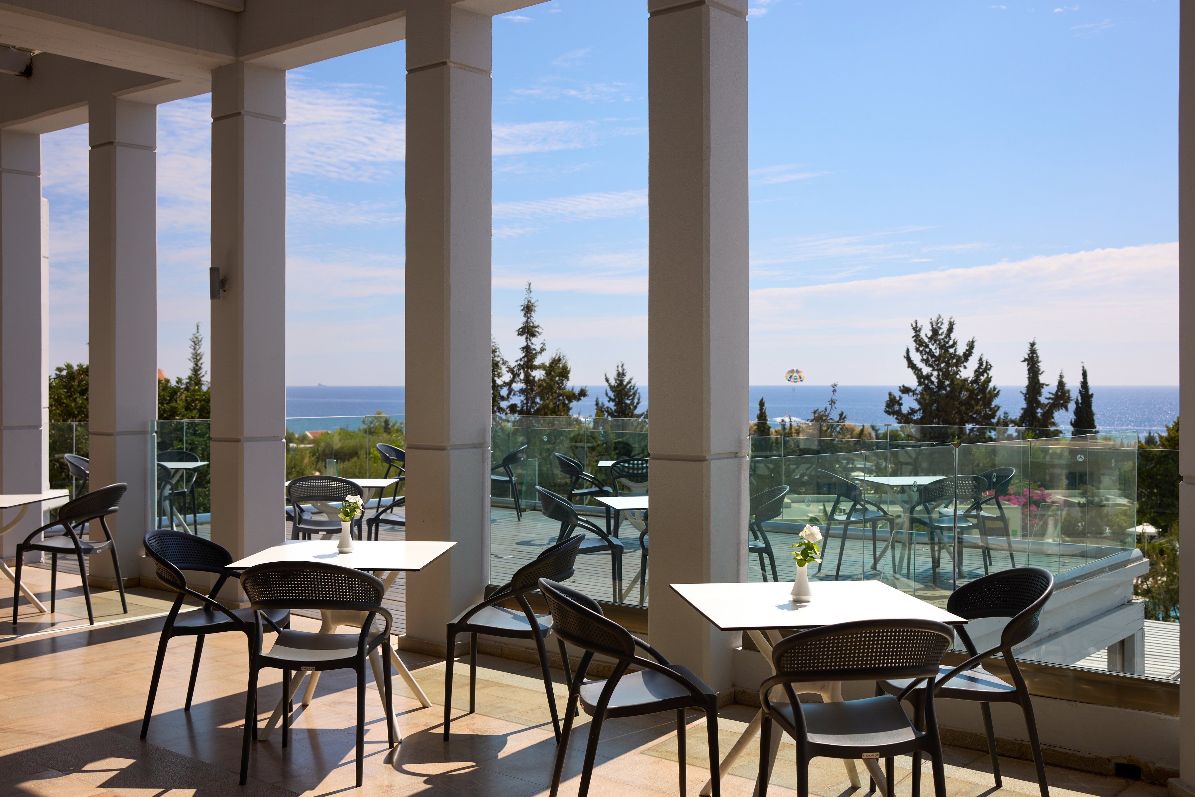 Kiotari Miraluna Beach Resort