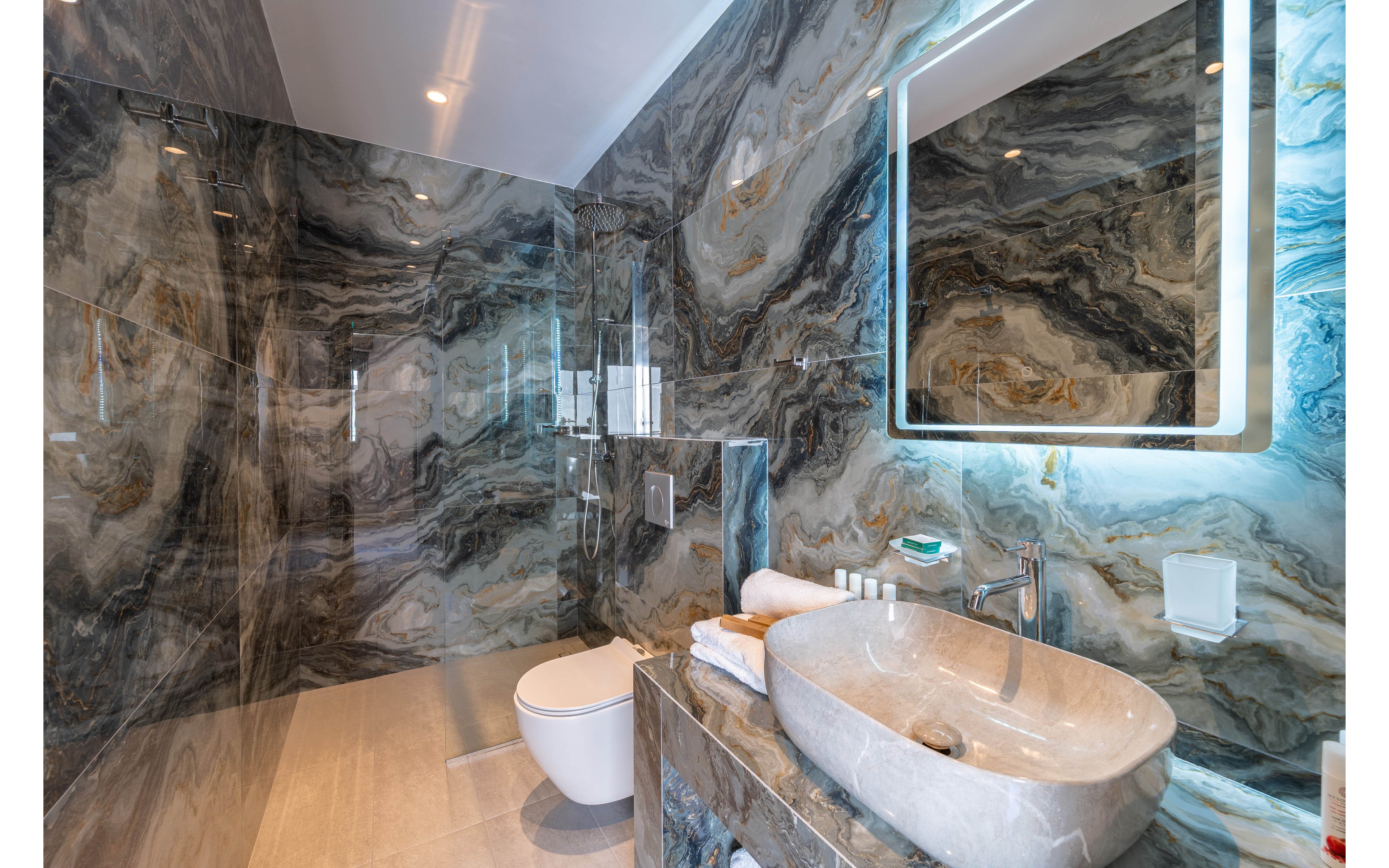 Philia Center Suites