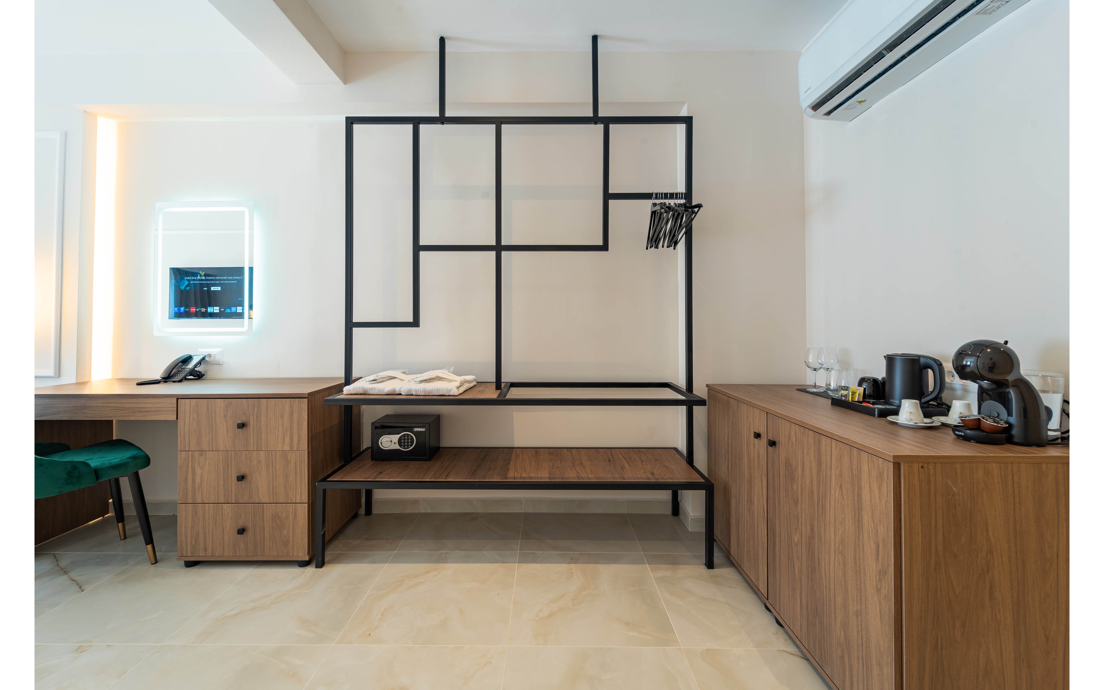 Philia Center Suites