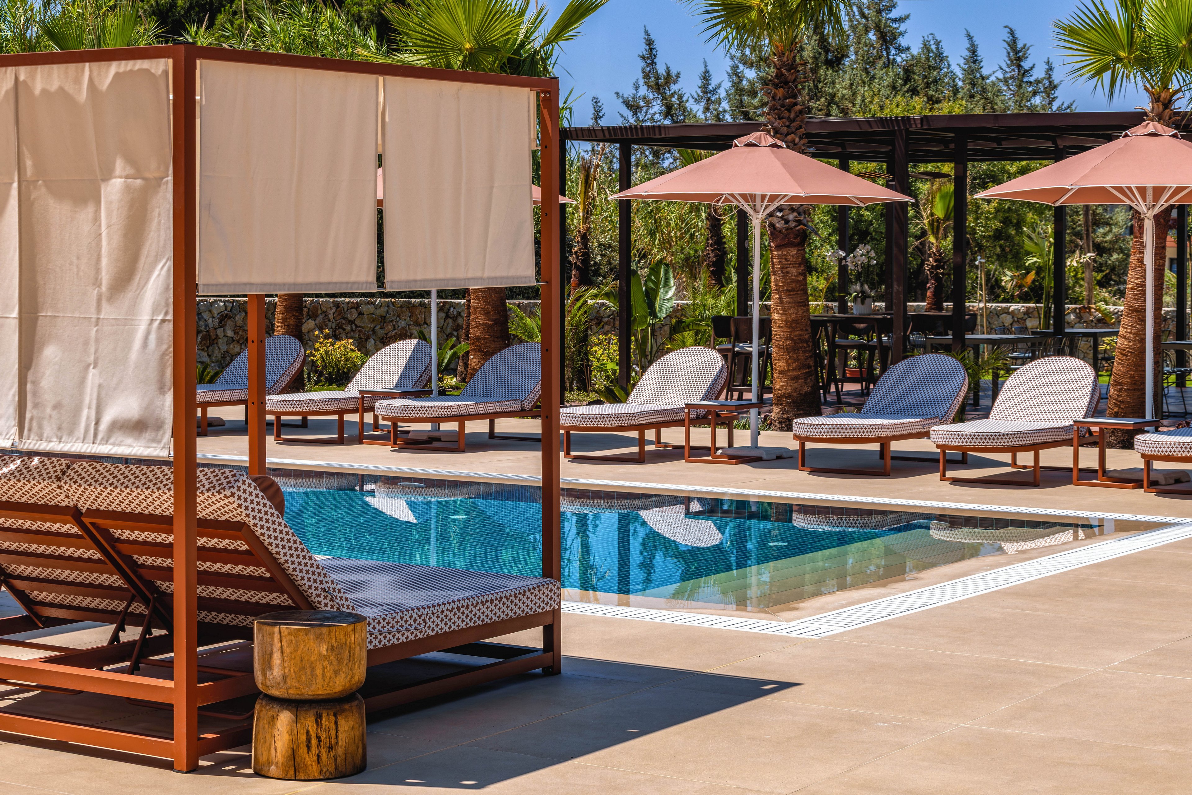 Palmea Suites