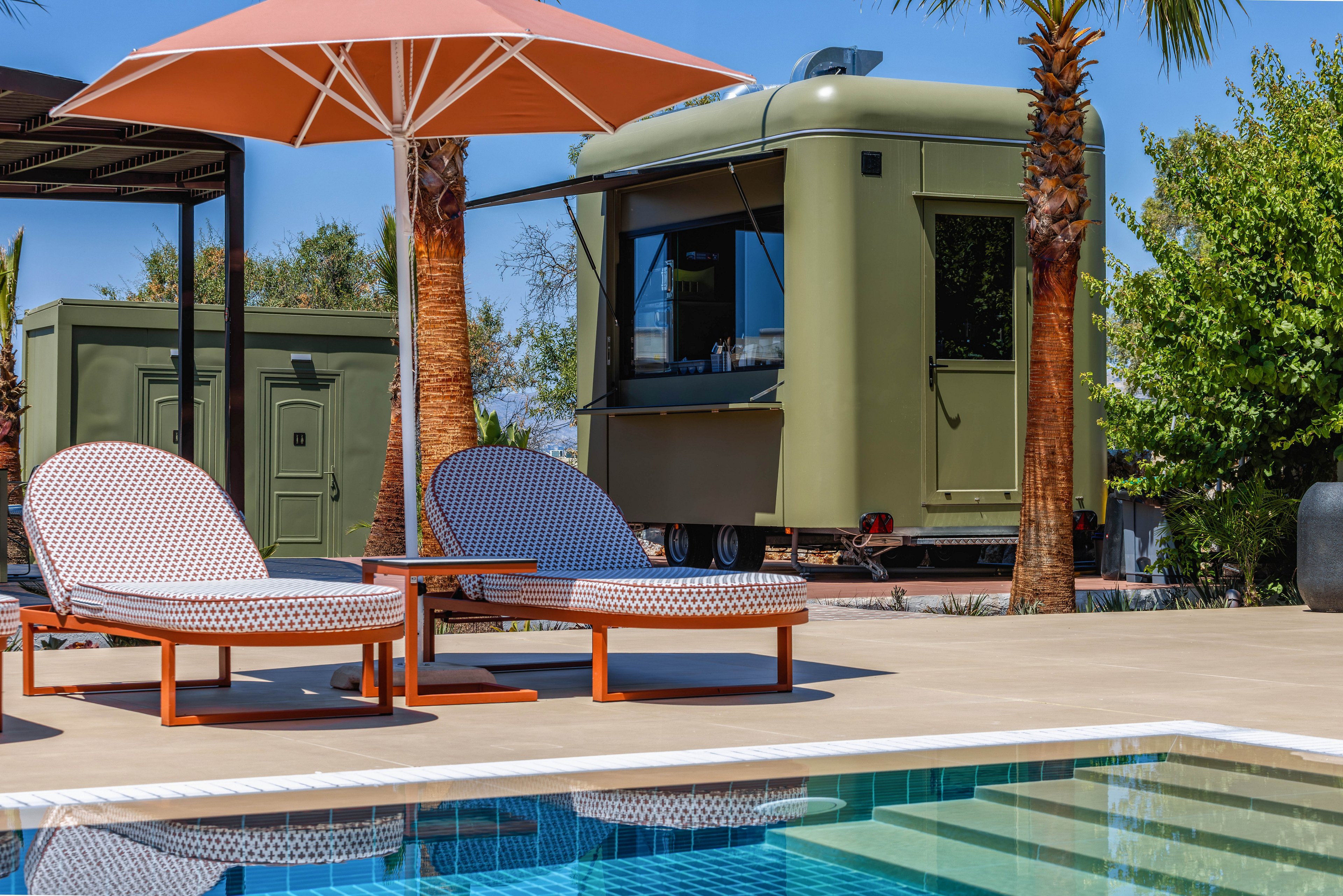 Palmea Suites