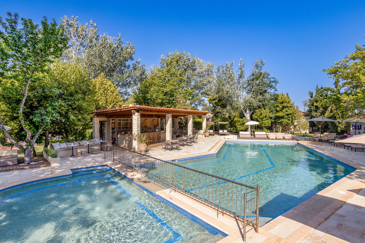 Petrino Suites Hotel