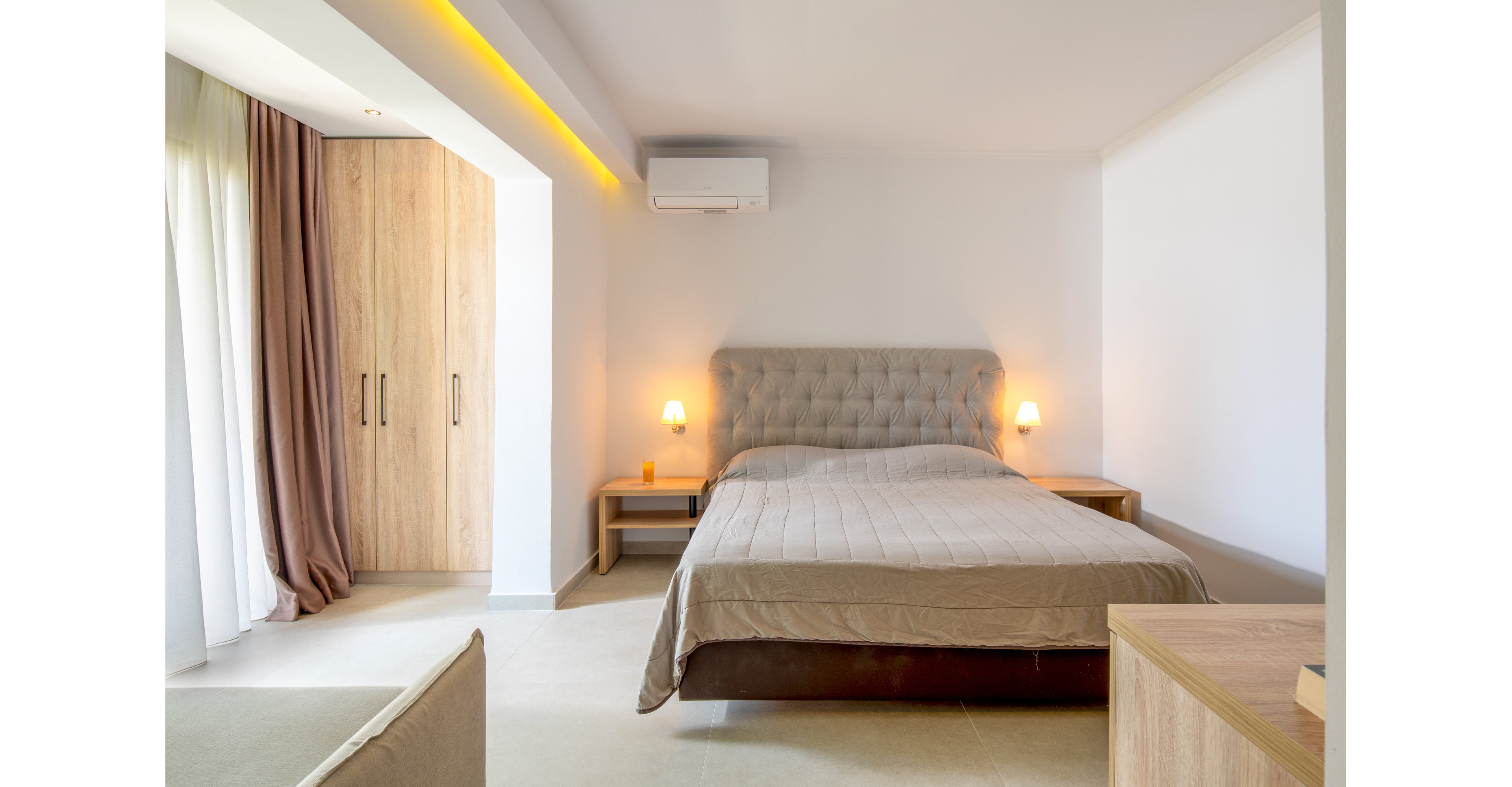 Lagomandra Beach Hotel