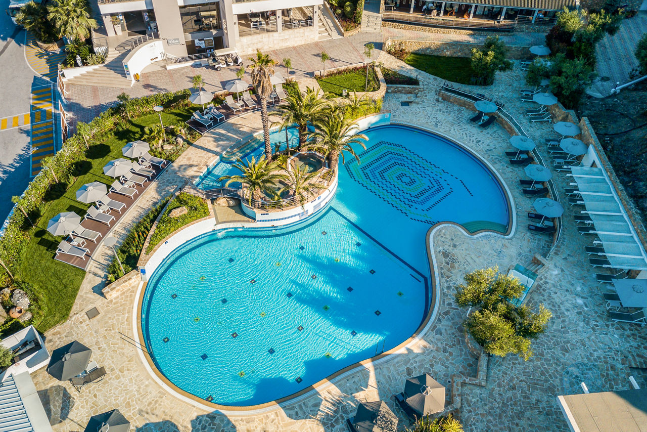 Lagomandra Hotel & Spa