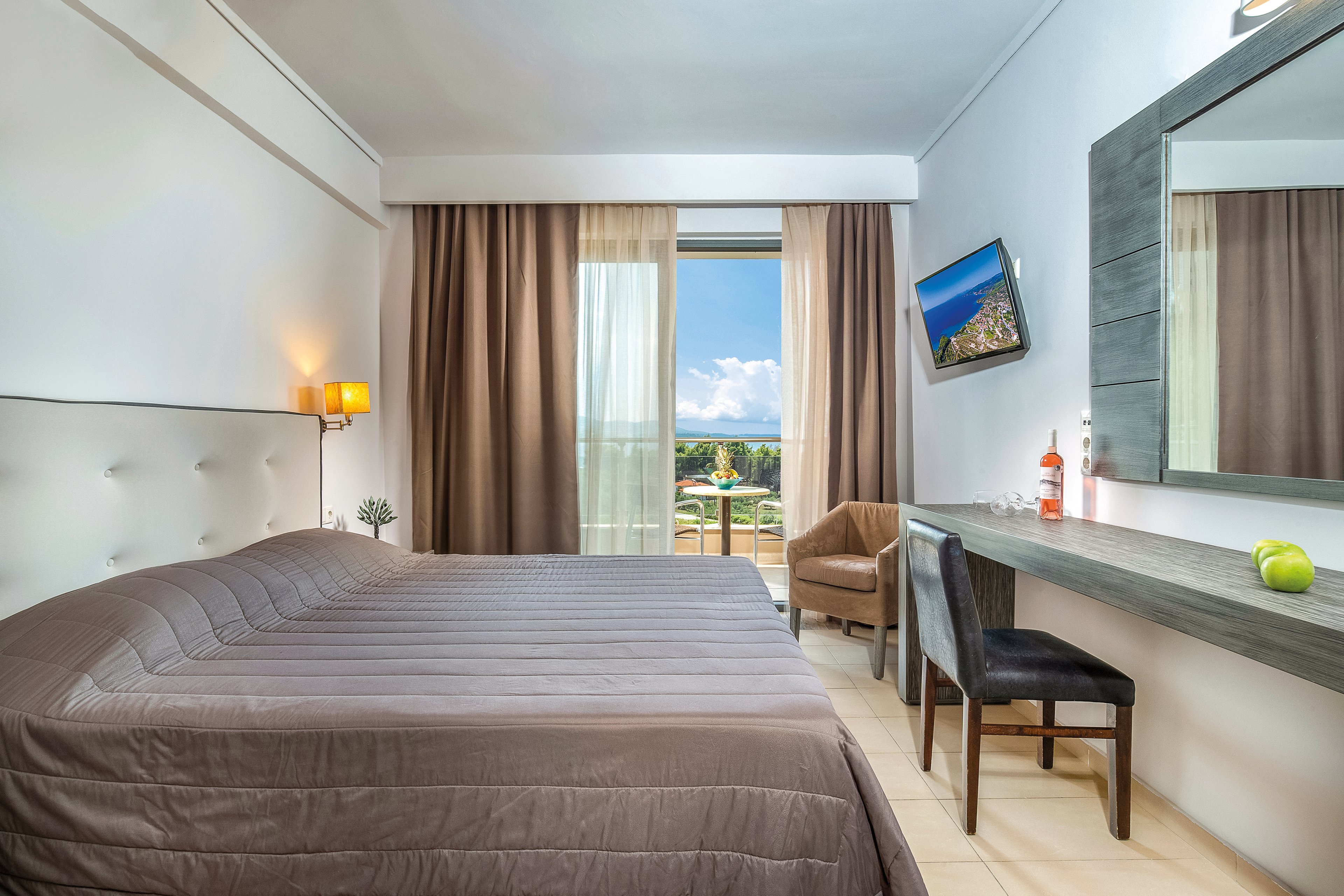 Lagomandra Hotel & Spa