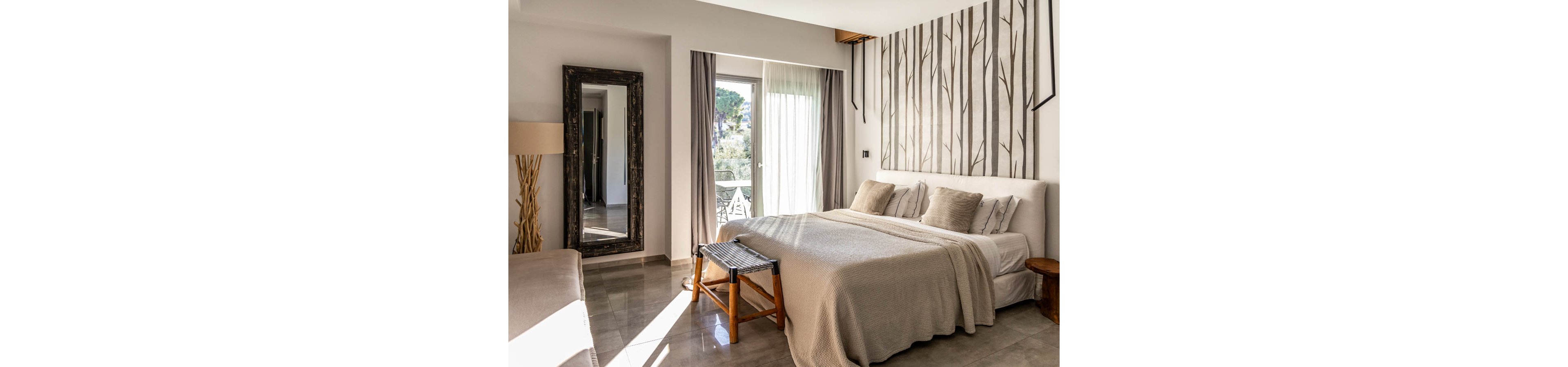 Blue Carpet Luxury Suites