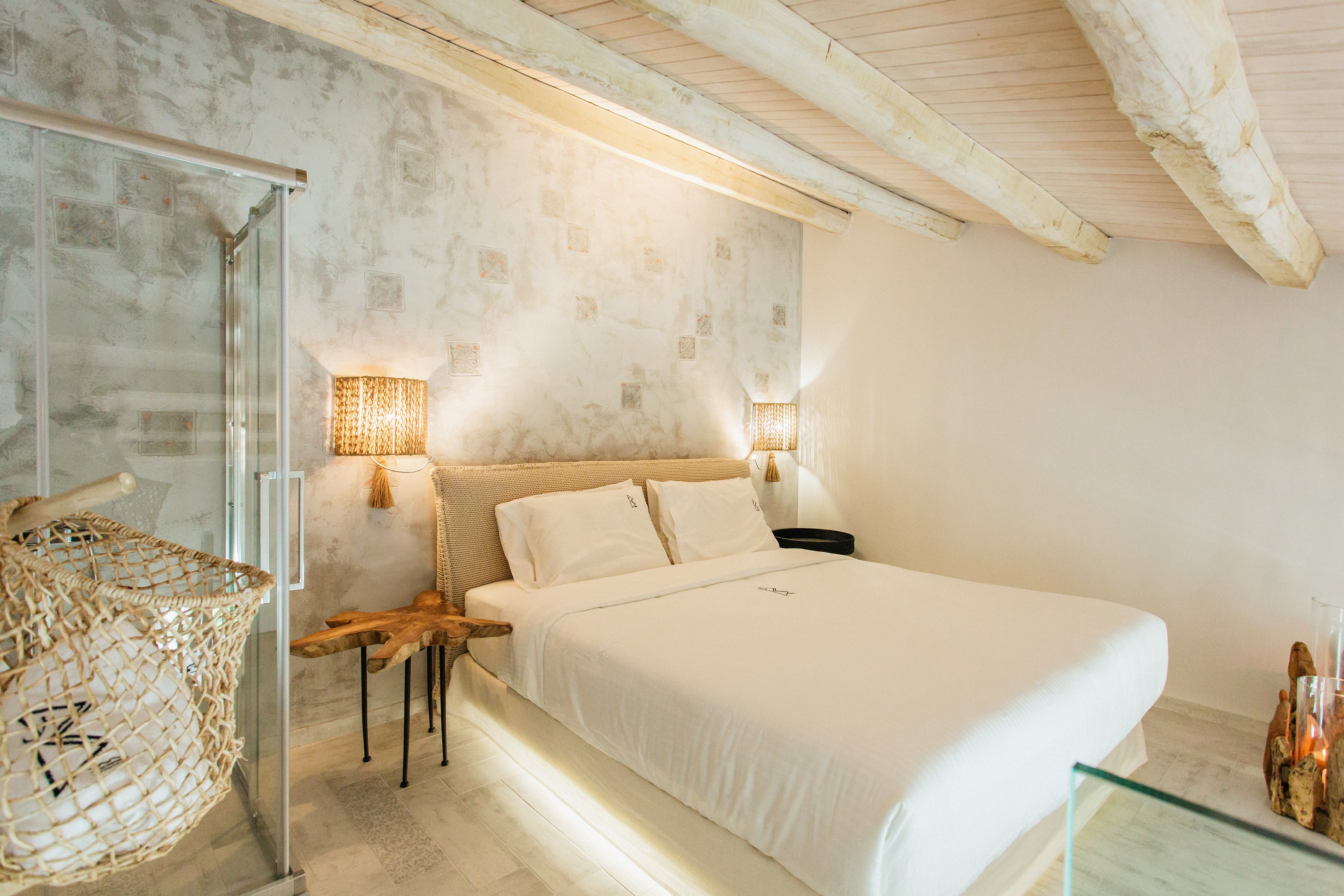 Blue Carpet Luxury Suites