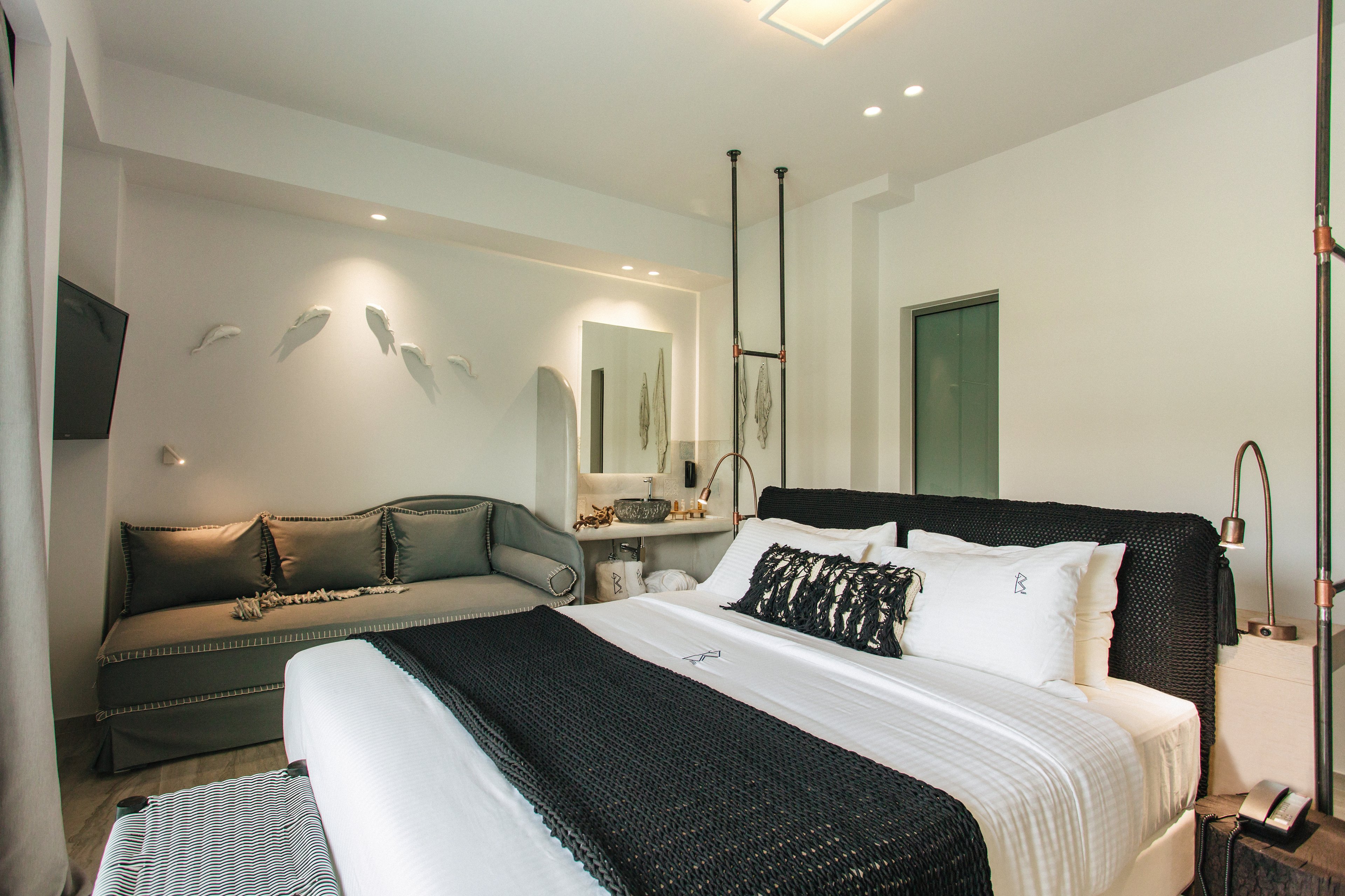 Blue Carpet Luxury Suites