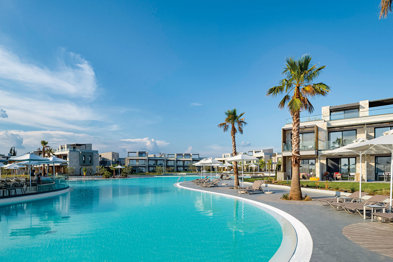 Portes Lithos Luxury Resort