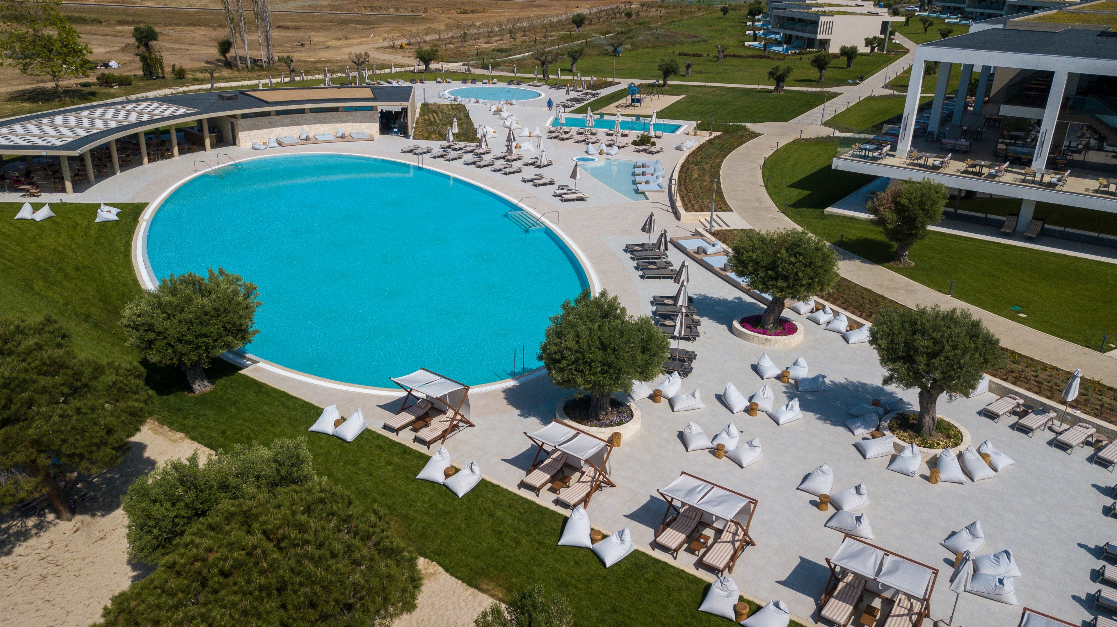 Ammoa Luxury Hotel & Spa Resort