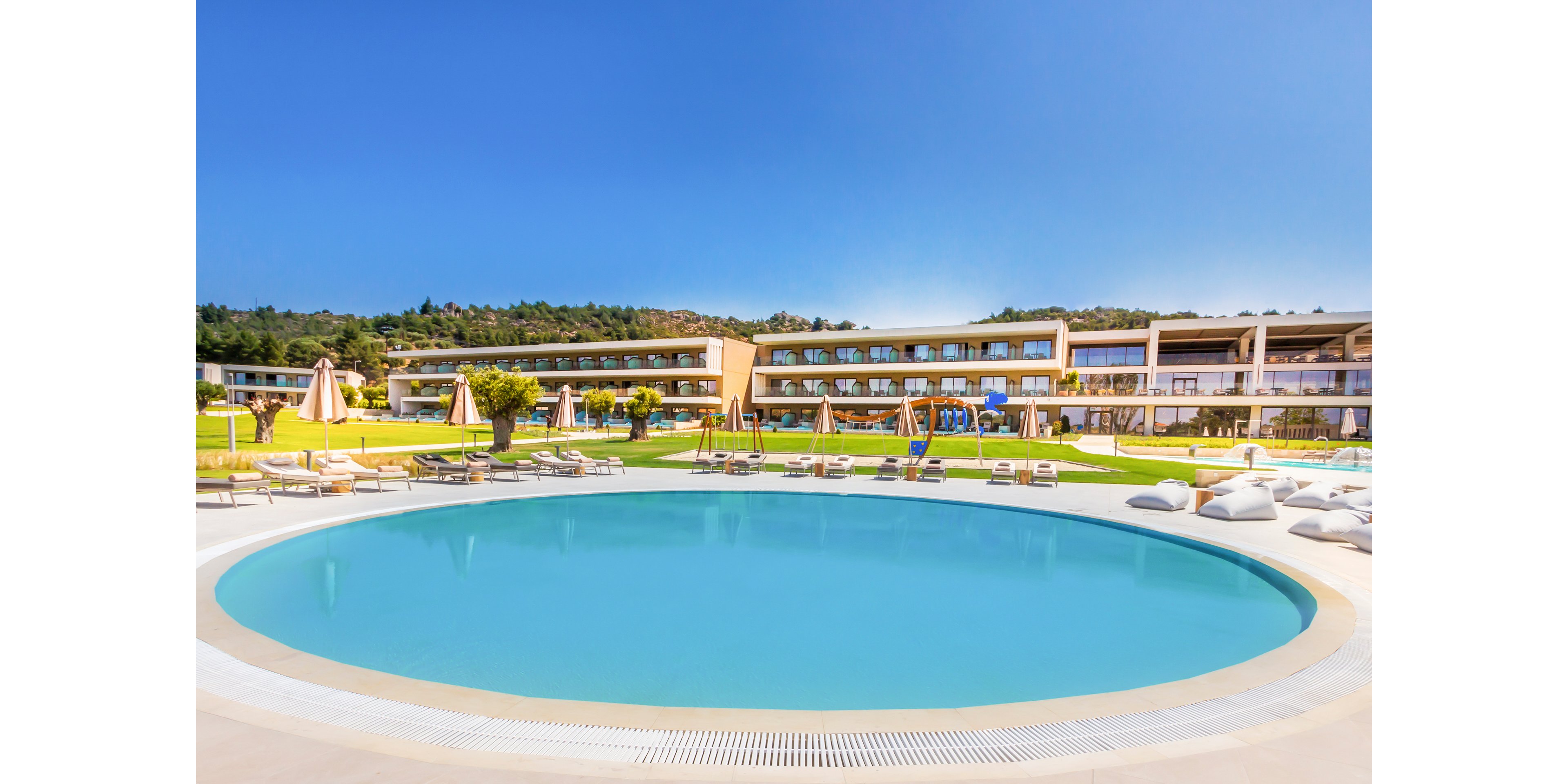 Ammoa Luxury Hotel & Spa Resort