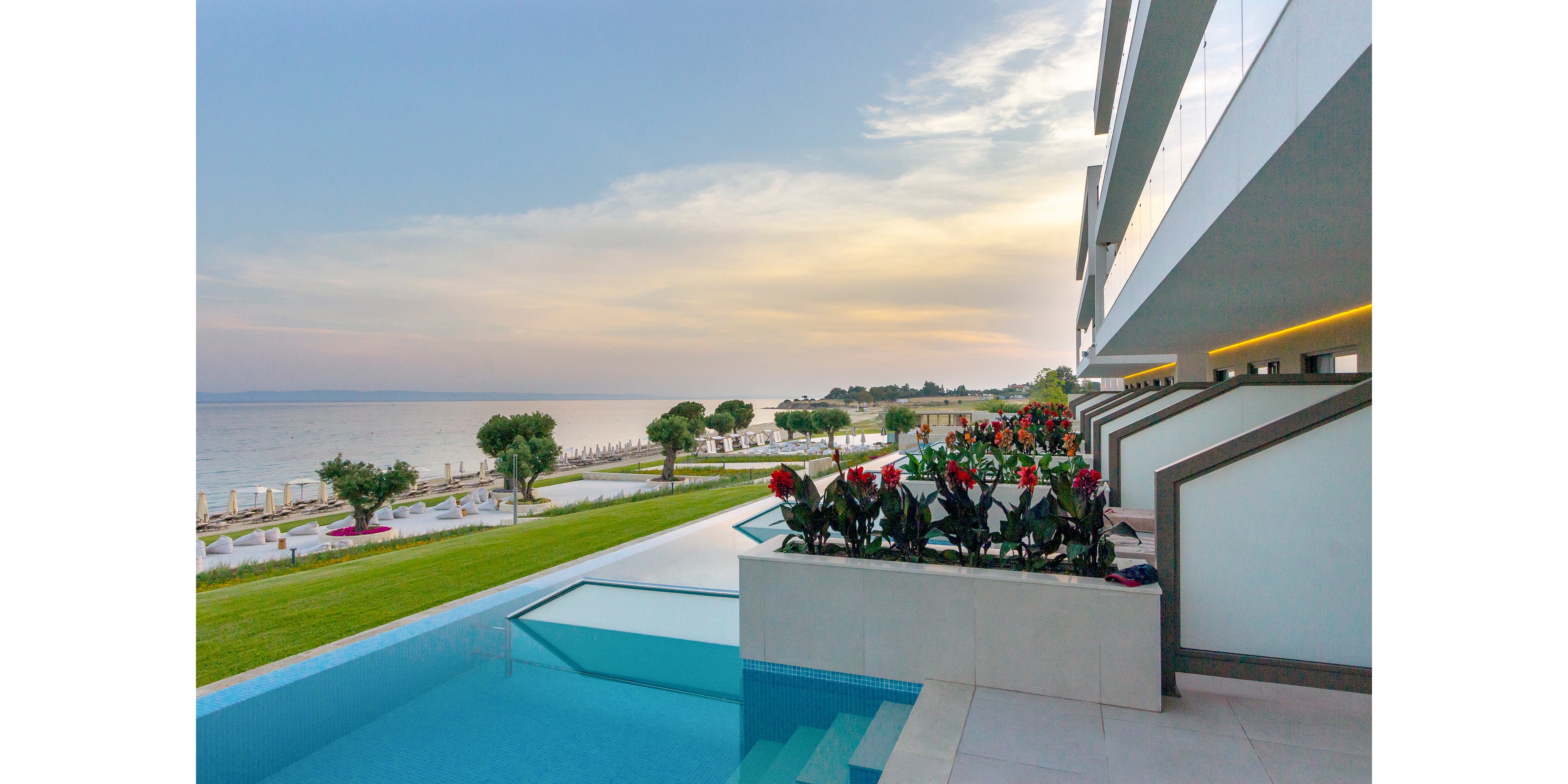 Ammoa Luxury Hotel & Spa Resort