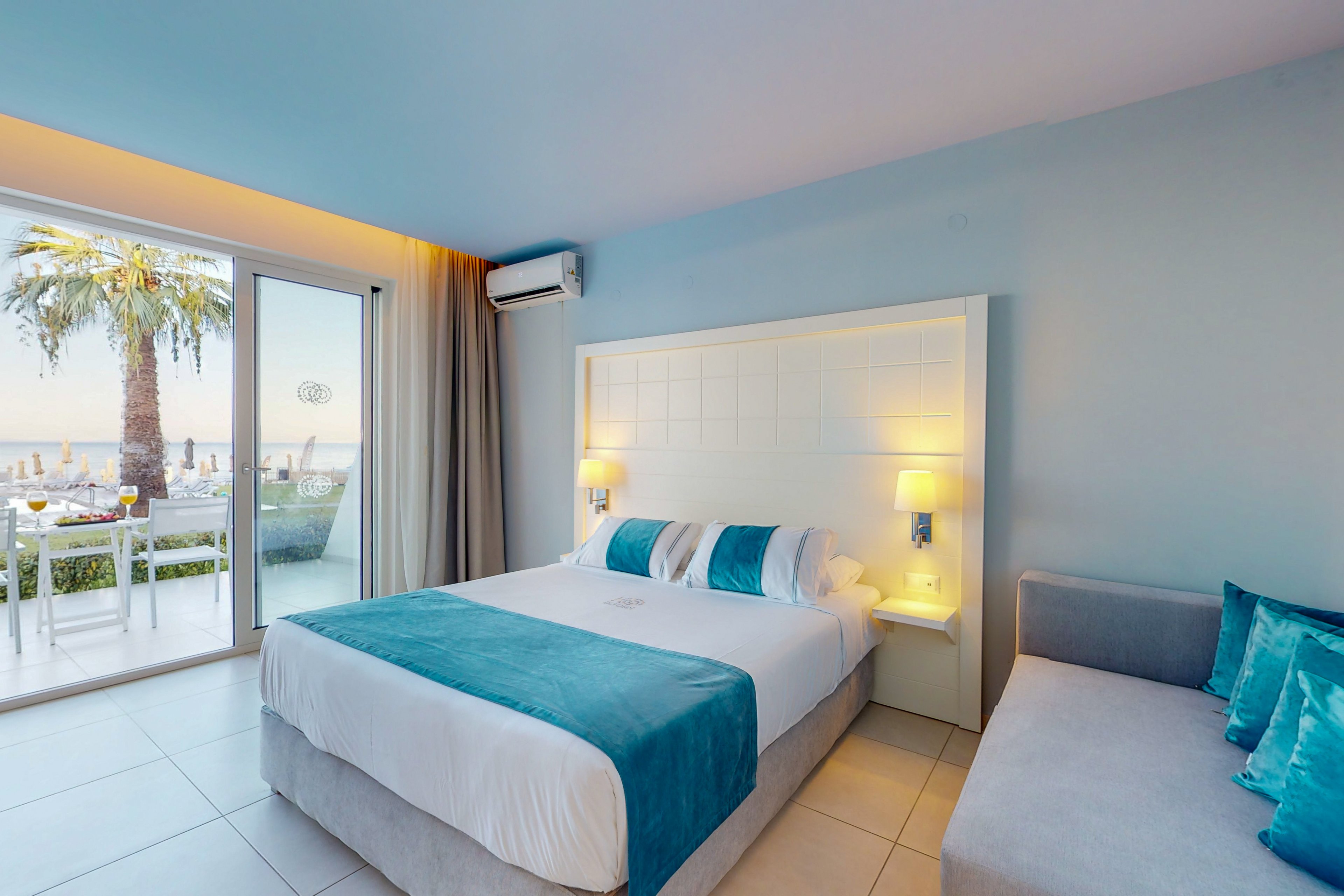 Acrotel Lily Ann Boutique