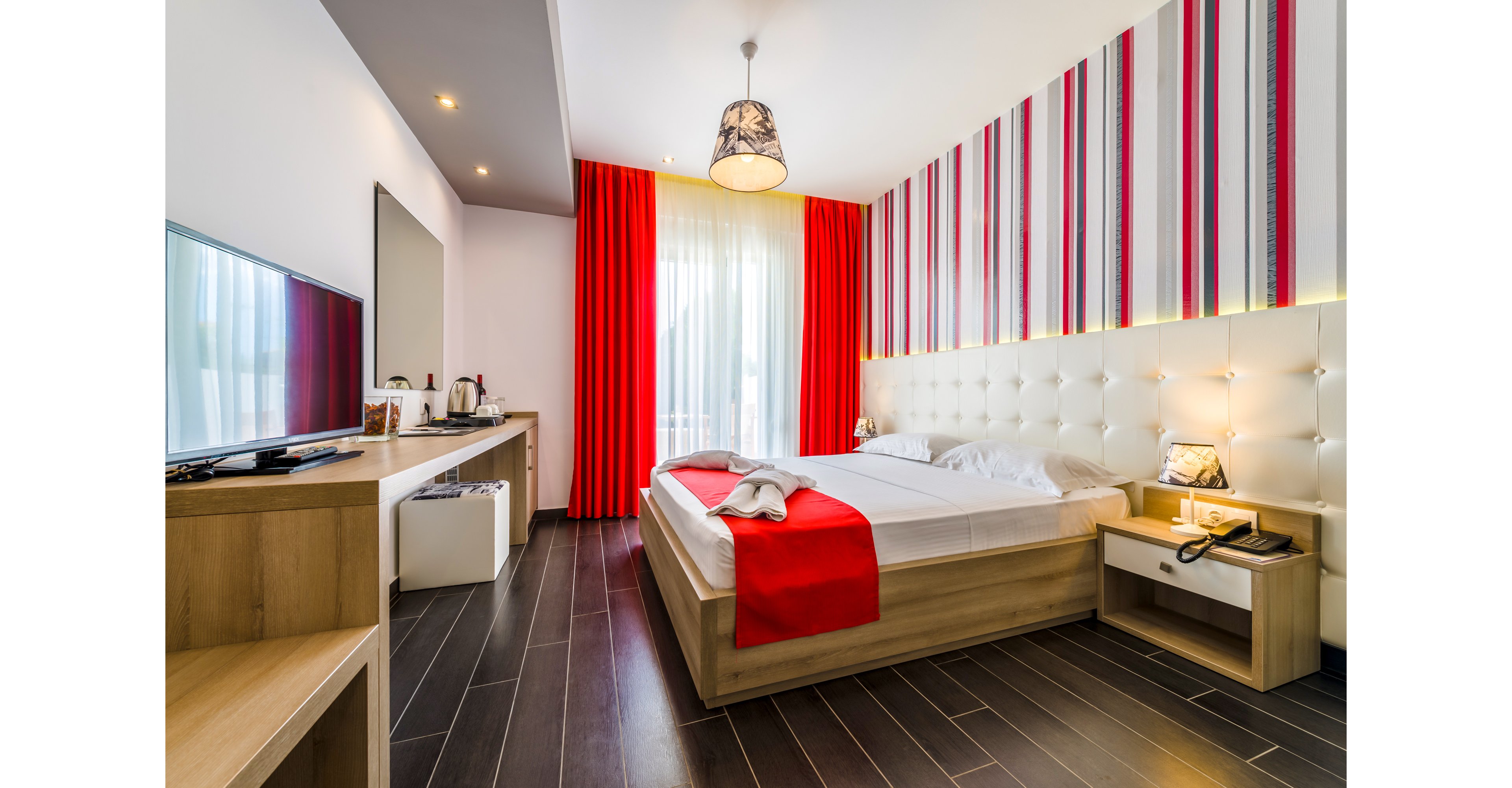 Lagaria Hotel & Apartments