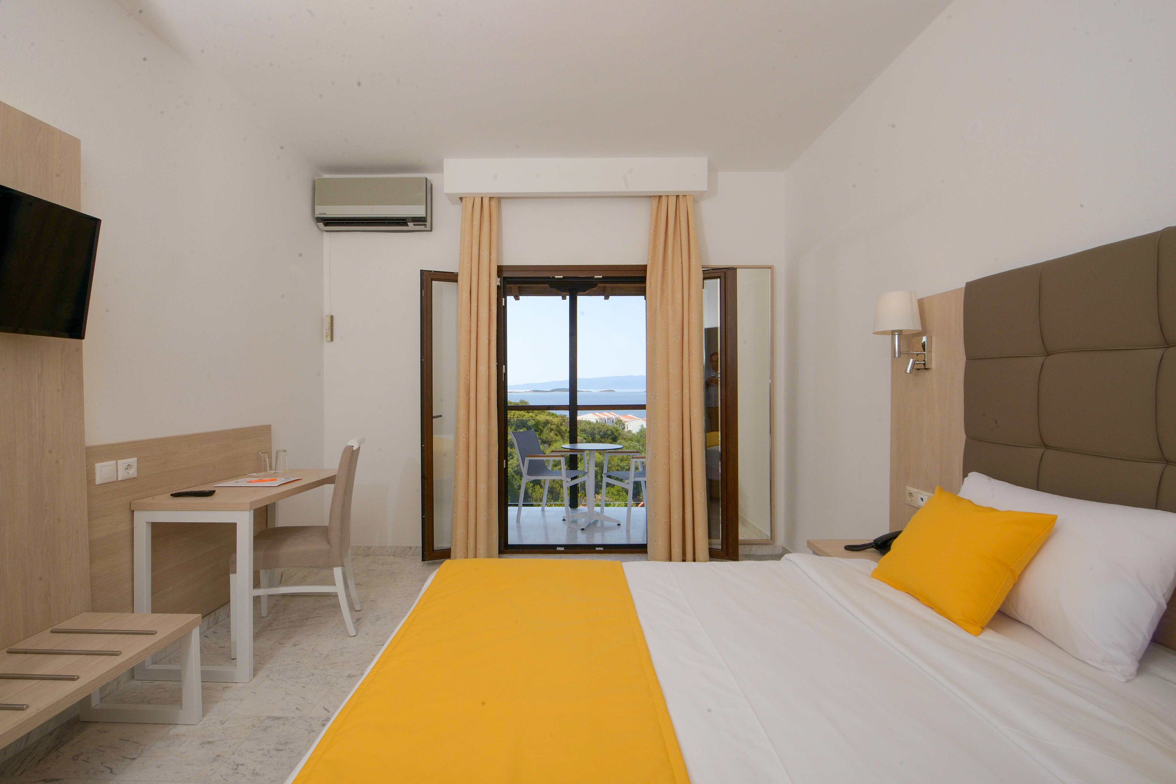 Aristoteles Holiday Resort & Spa