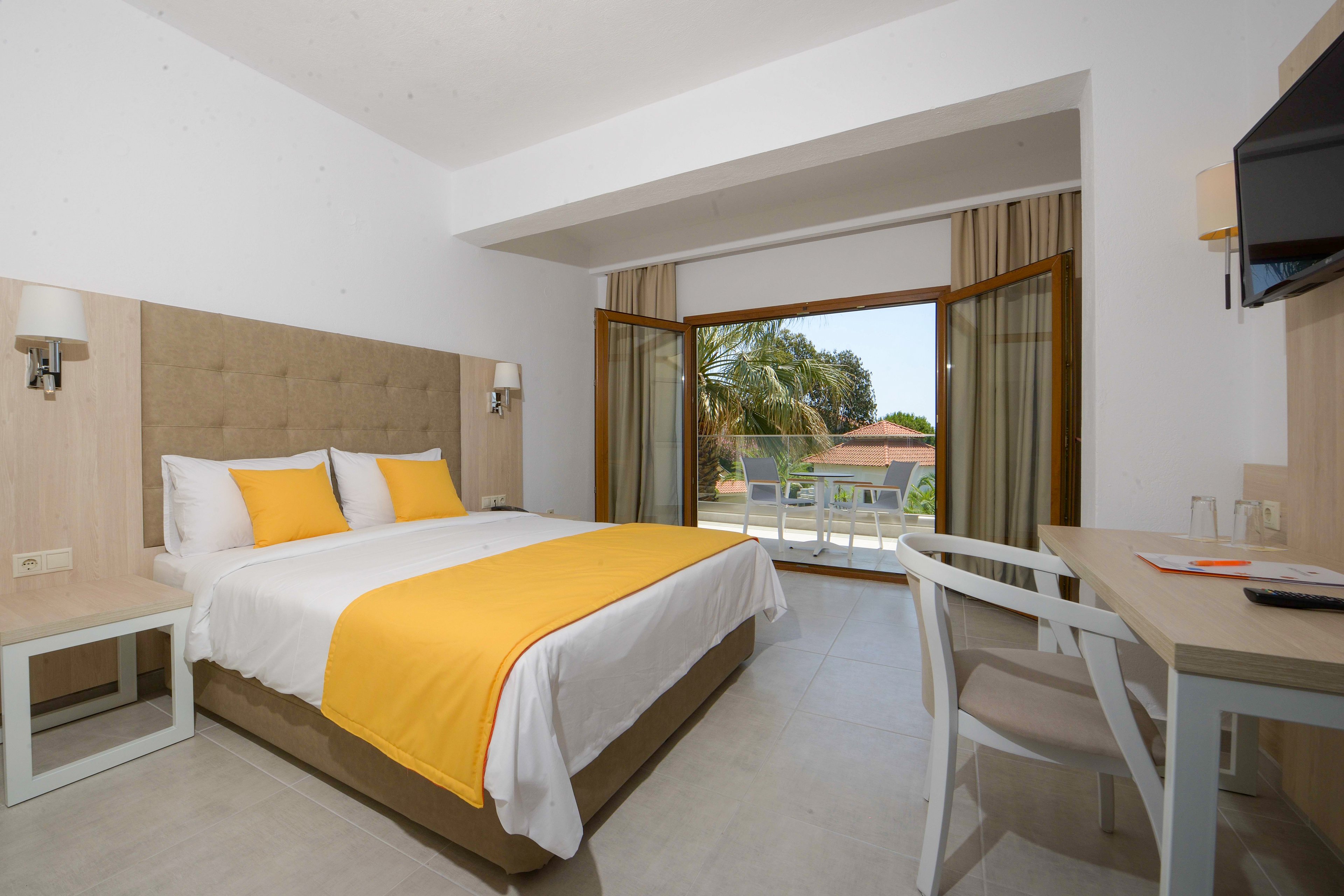 Aristoteles Holiday Resort & Spa