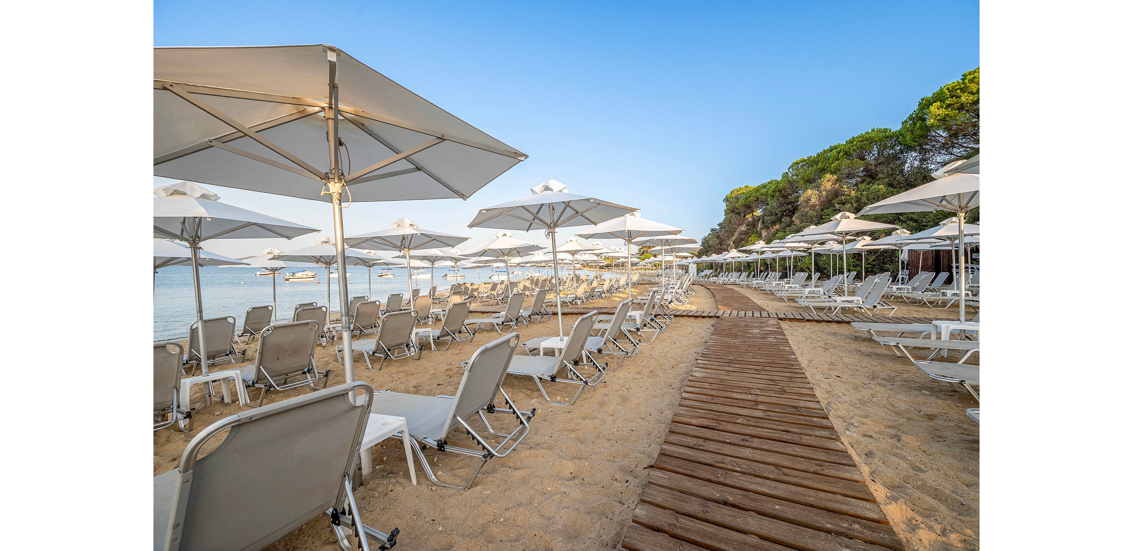 Aristoteles Holiday Resort & Spa