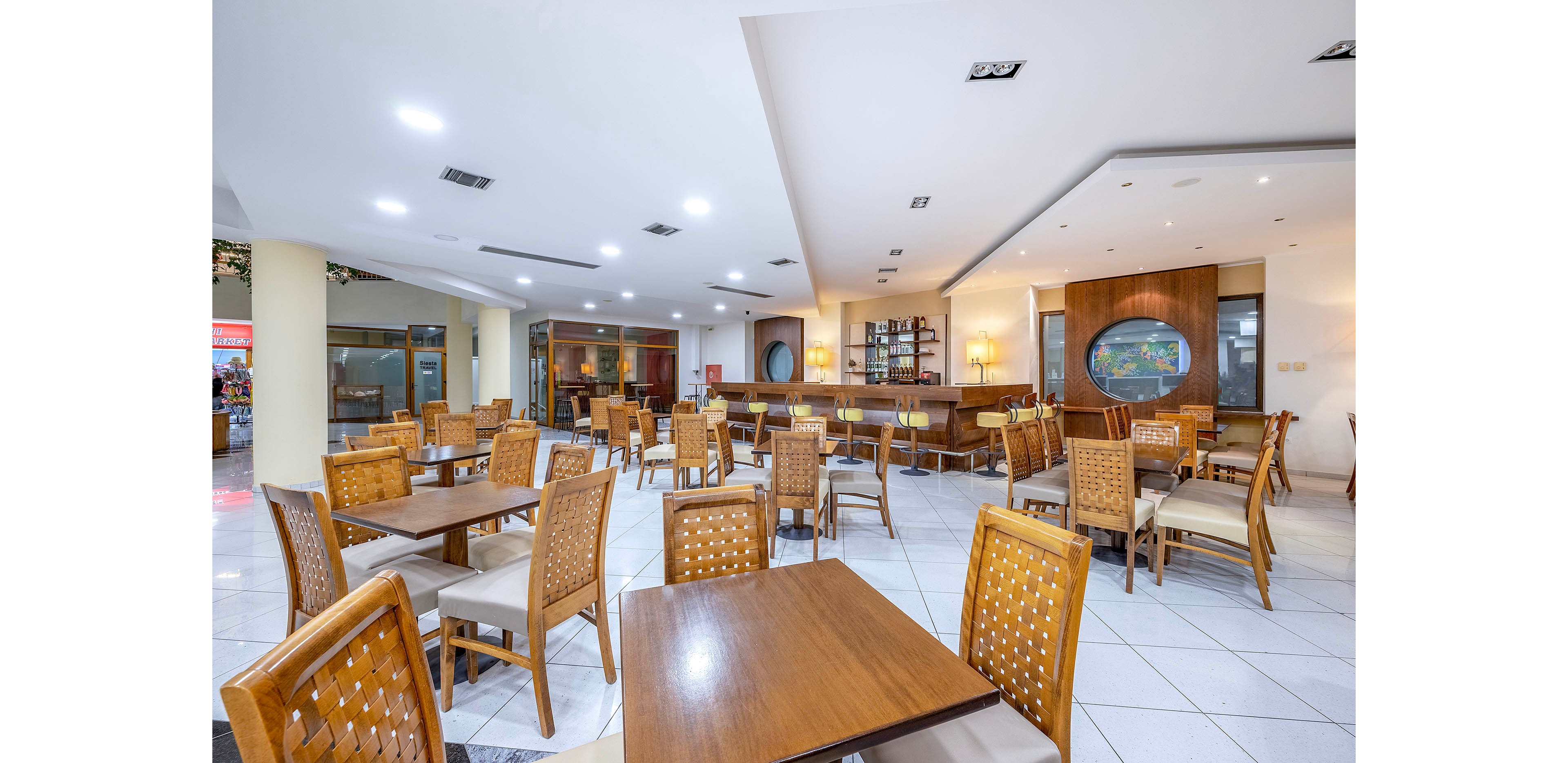 Aristoteles Holiday Resort & Spa