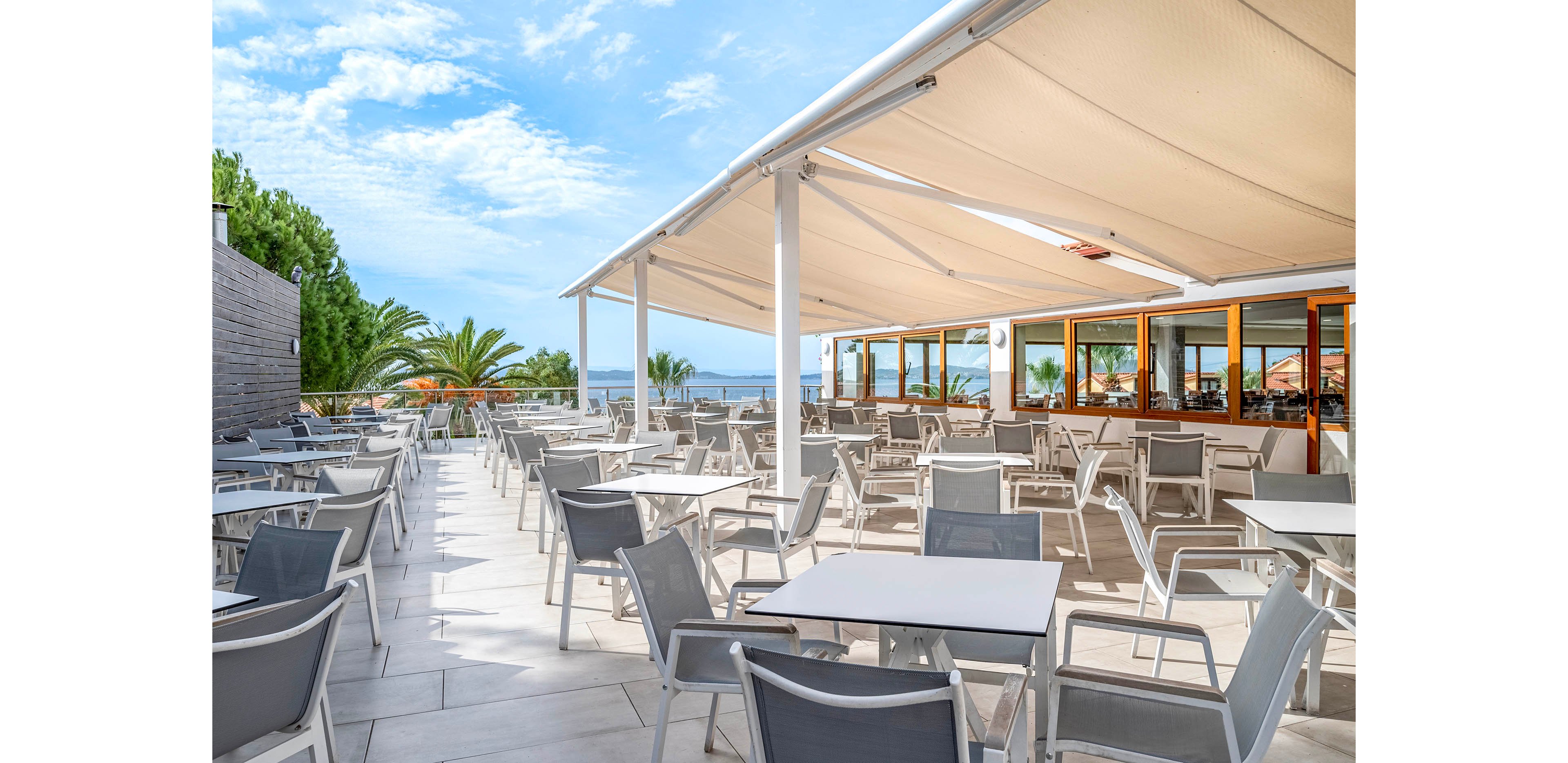 Aristoteles Holiday Resort & Spa