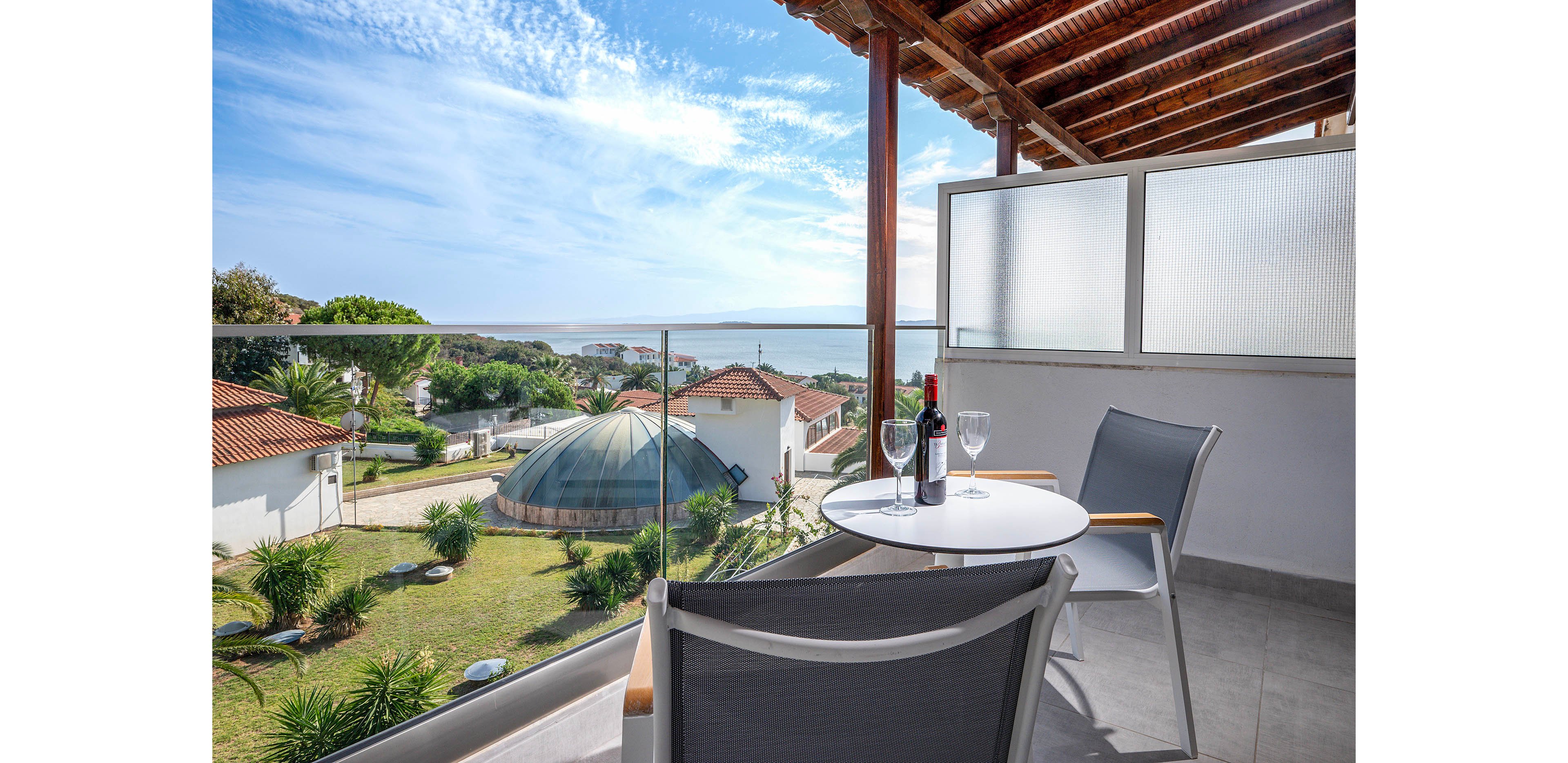Aristoteles Holiday Resort & Spa