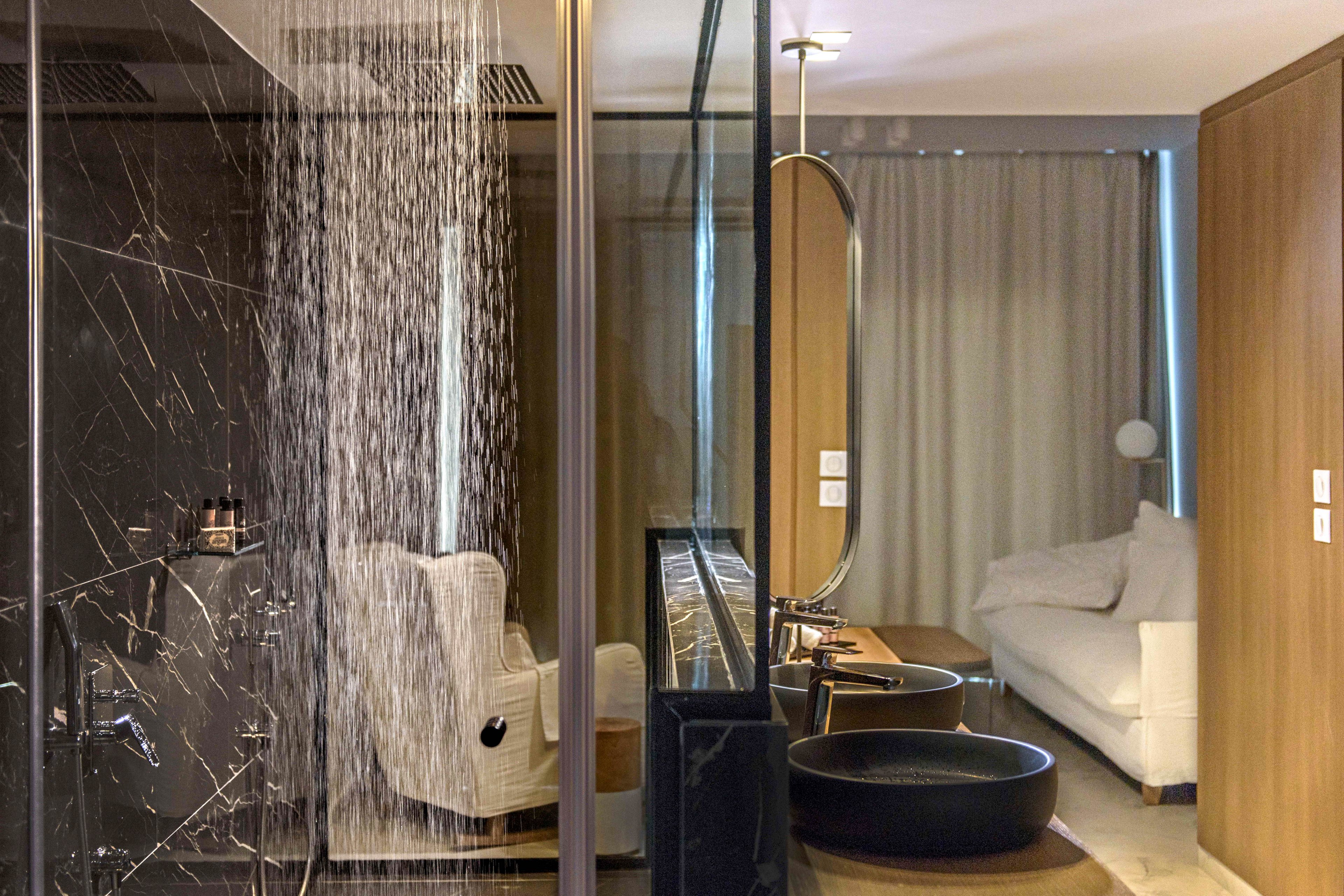 Akrathos Beach Hotel