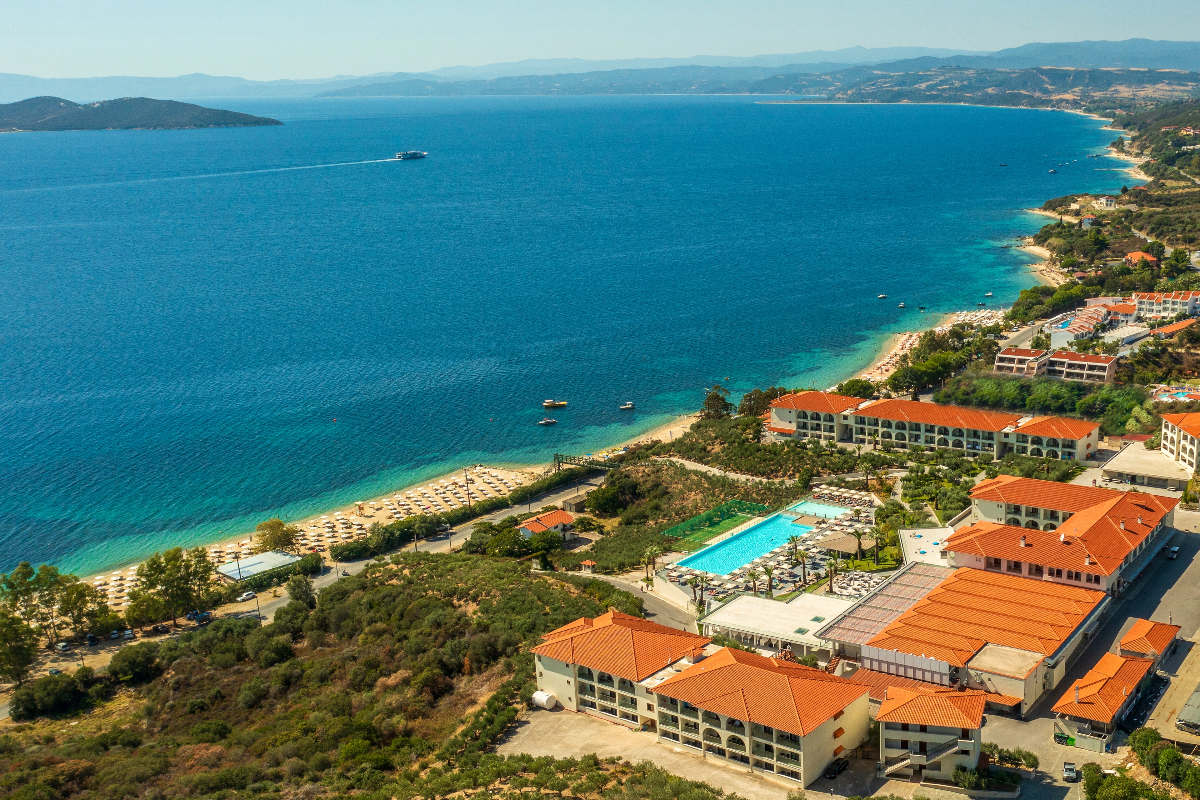 Akrathos Beach Hotel