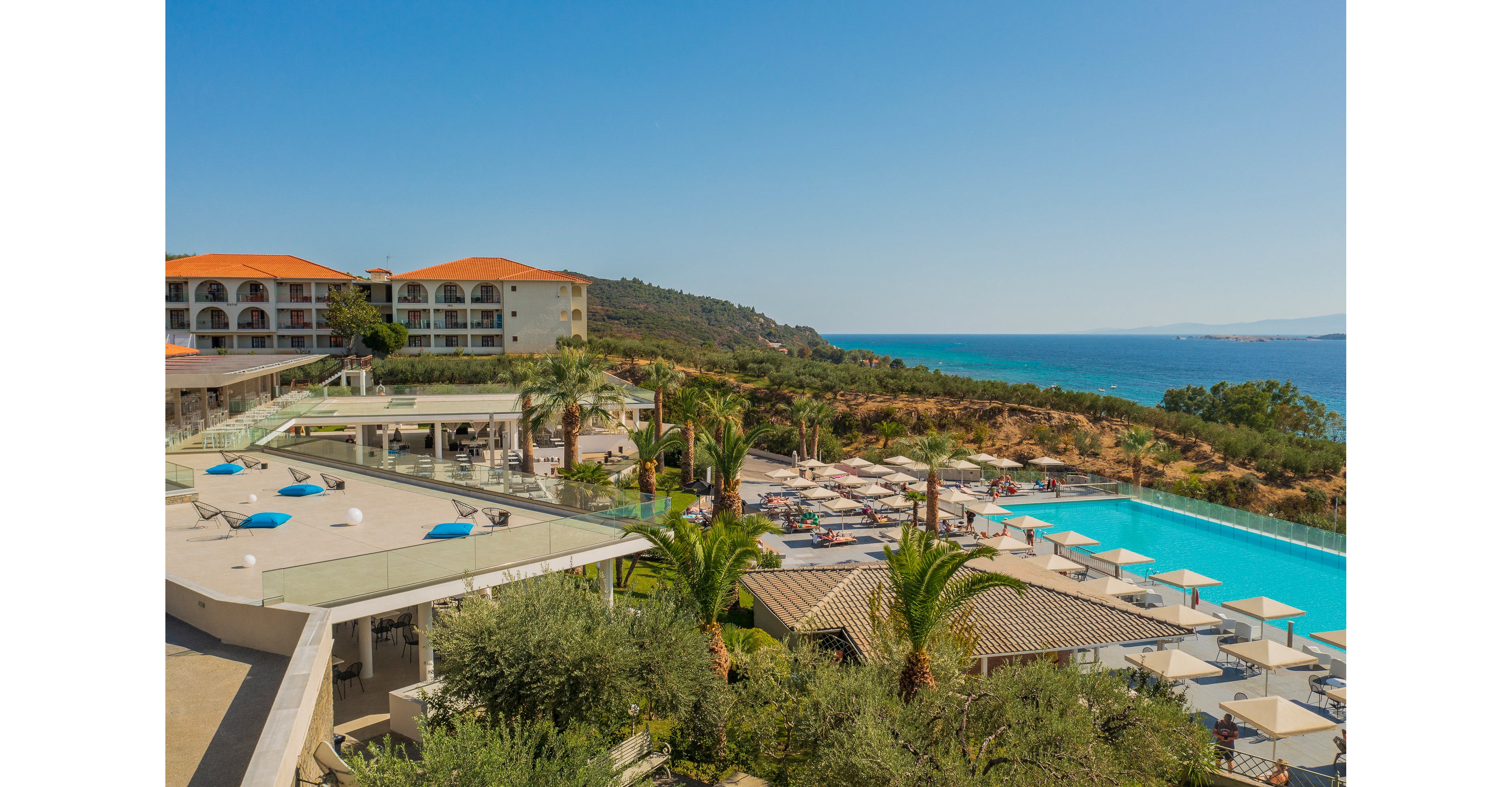 Akrathos Beach Hotel